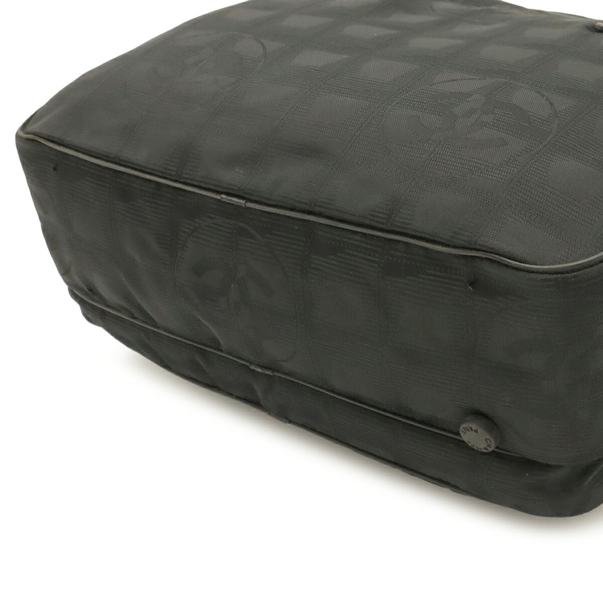 Chanel Black Nylon Jacquard Leather Handbag Tote Bag (Pre-Owned)