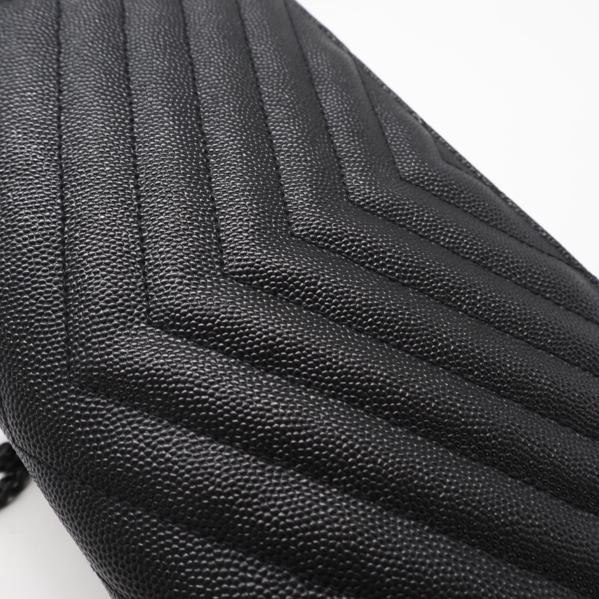 Yves Saint Laurent Cassandre Black Leather Shoulder Bag (Pre-Owned)
