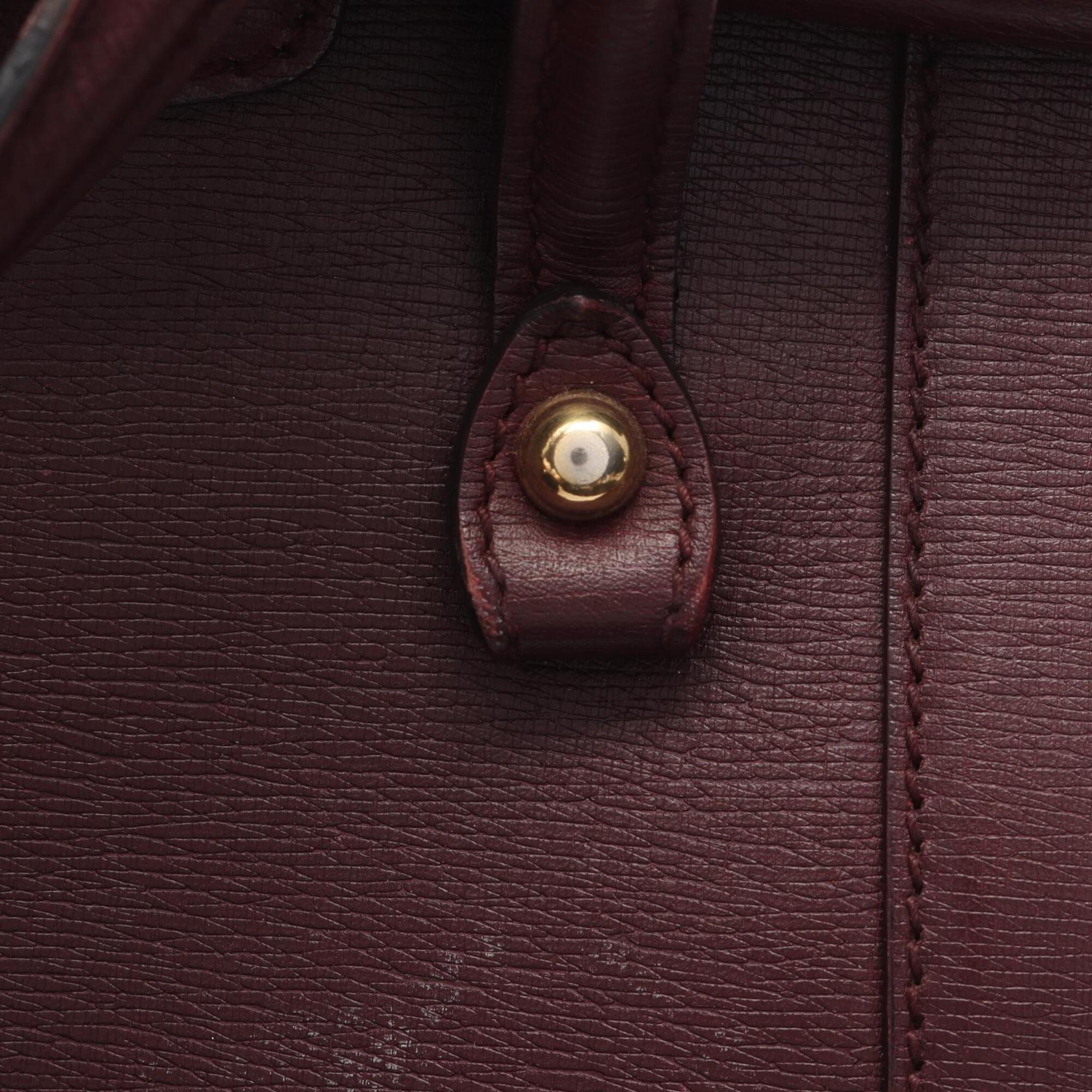 Gucci Bordeaux Leather Handbag Shoulder Bag (Pre-Owned)