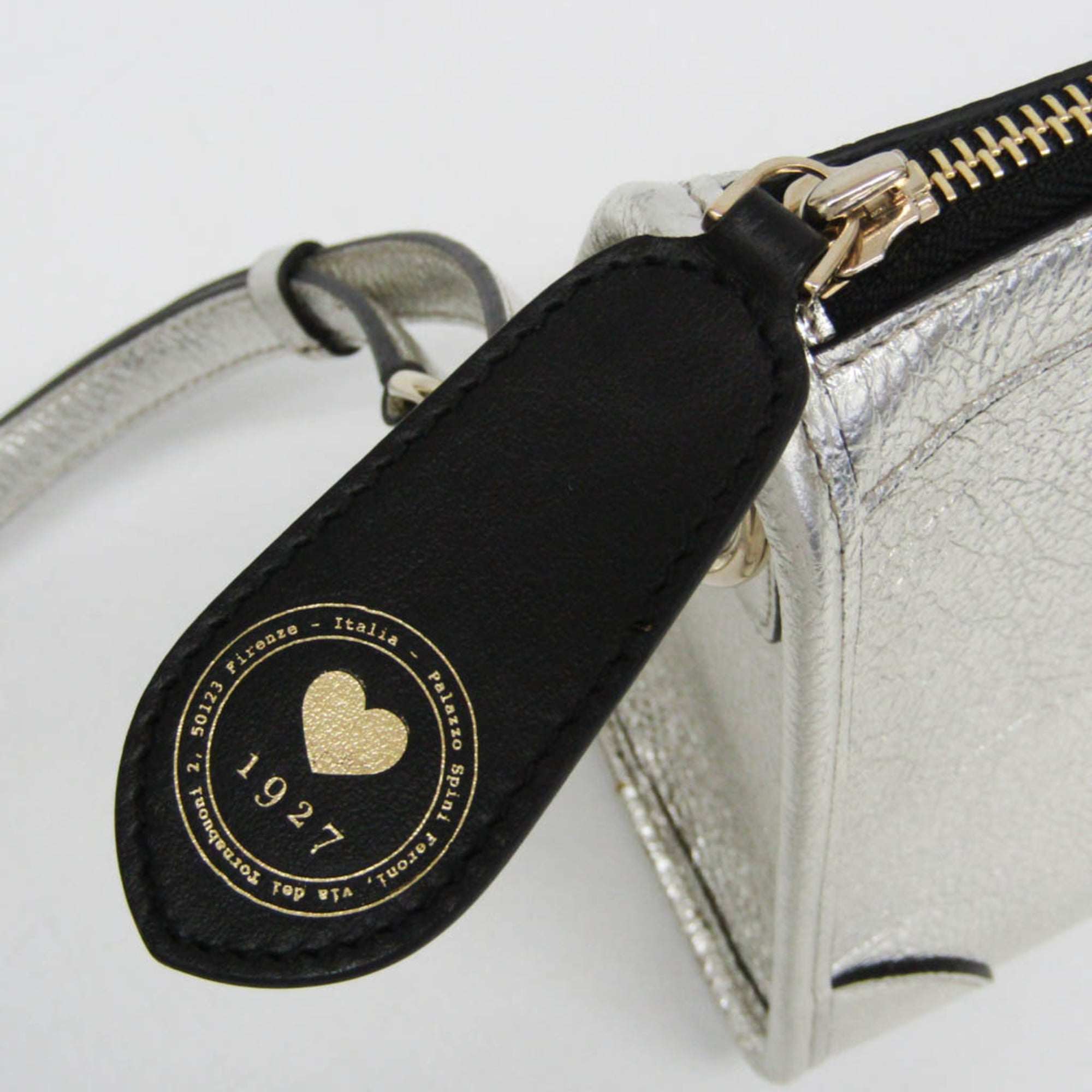 Salvatore Ferragamo Gancini Silver Leather Handbag Shoulder Bag (Pre-Owned)