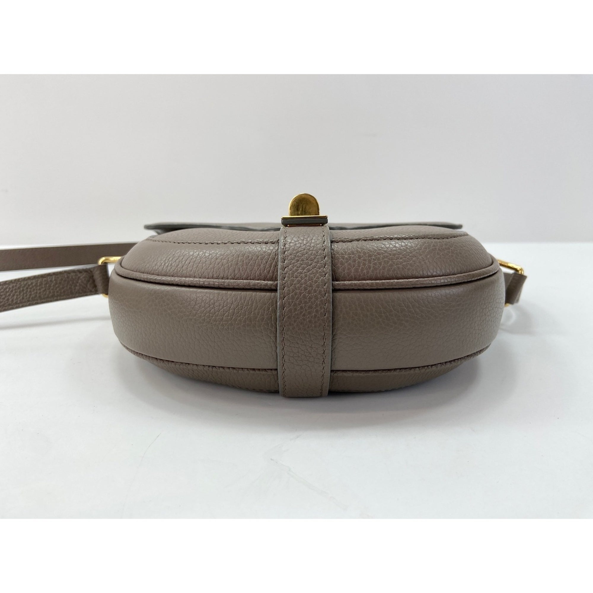 Celine Beige Shoulder Bag (Pre-Owned)