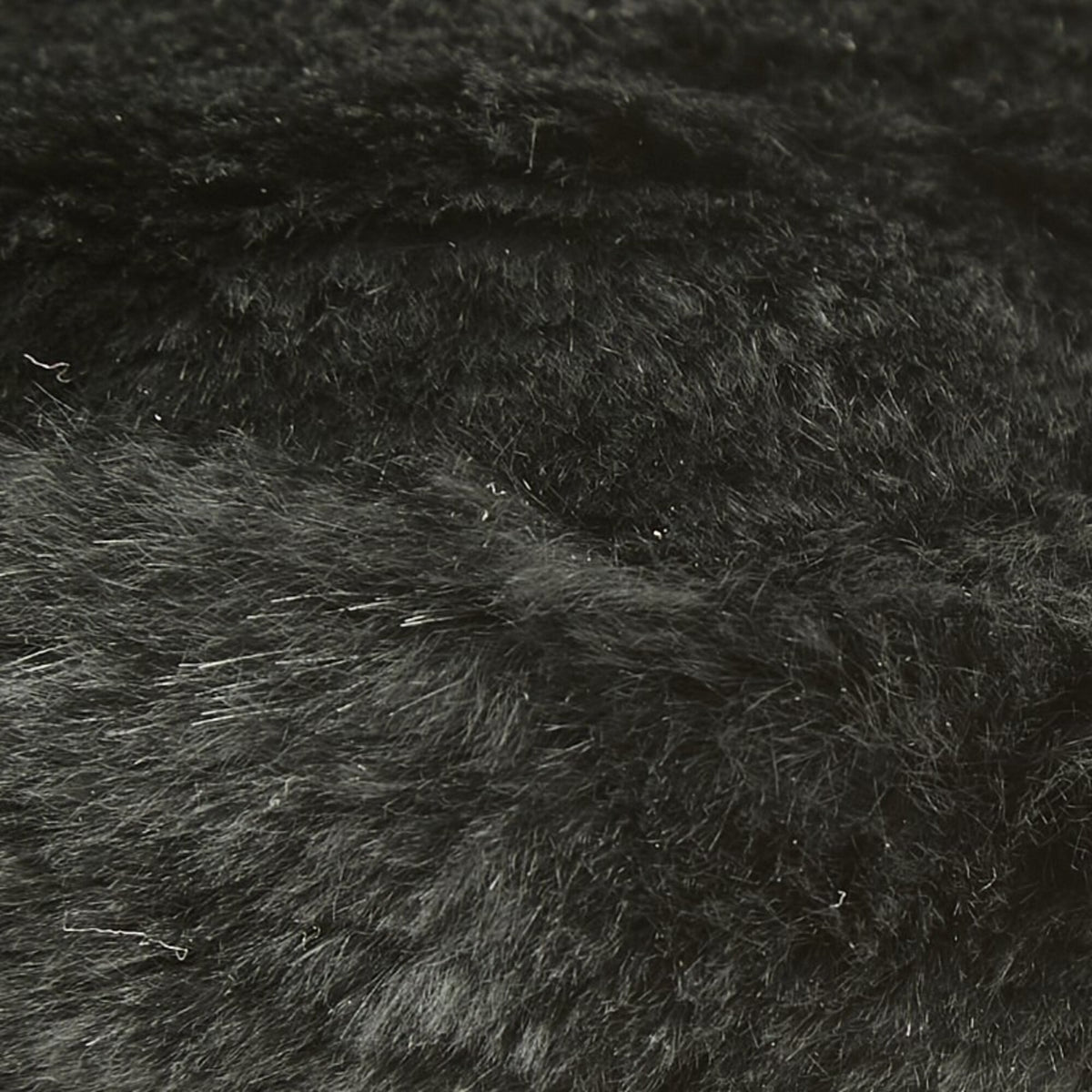 Fendi Black Fur Leather Shoulder Bag (Pre-Owned)
