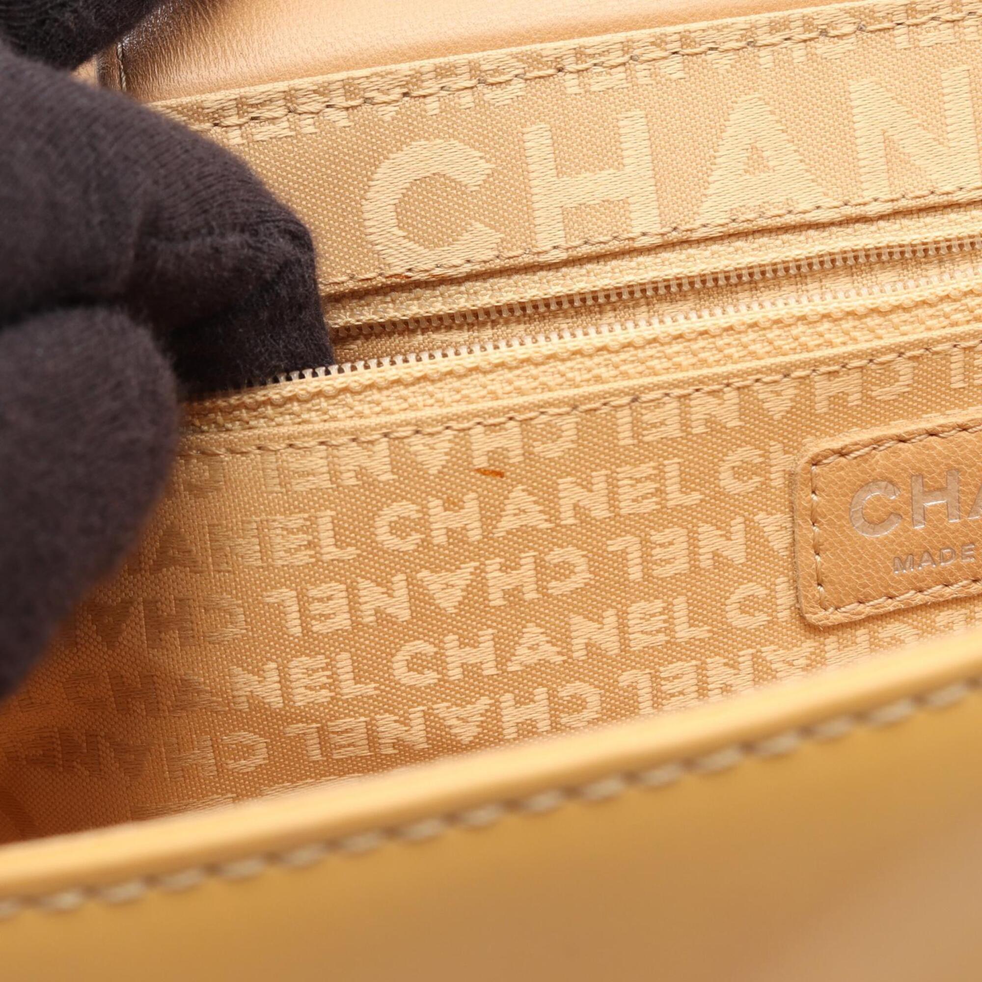 Chanel Yellow Leather Handbag Shoulder Bag (Pre-Owned)