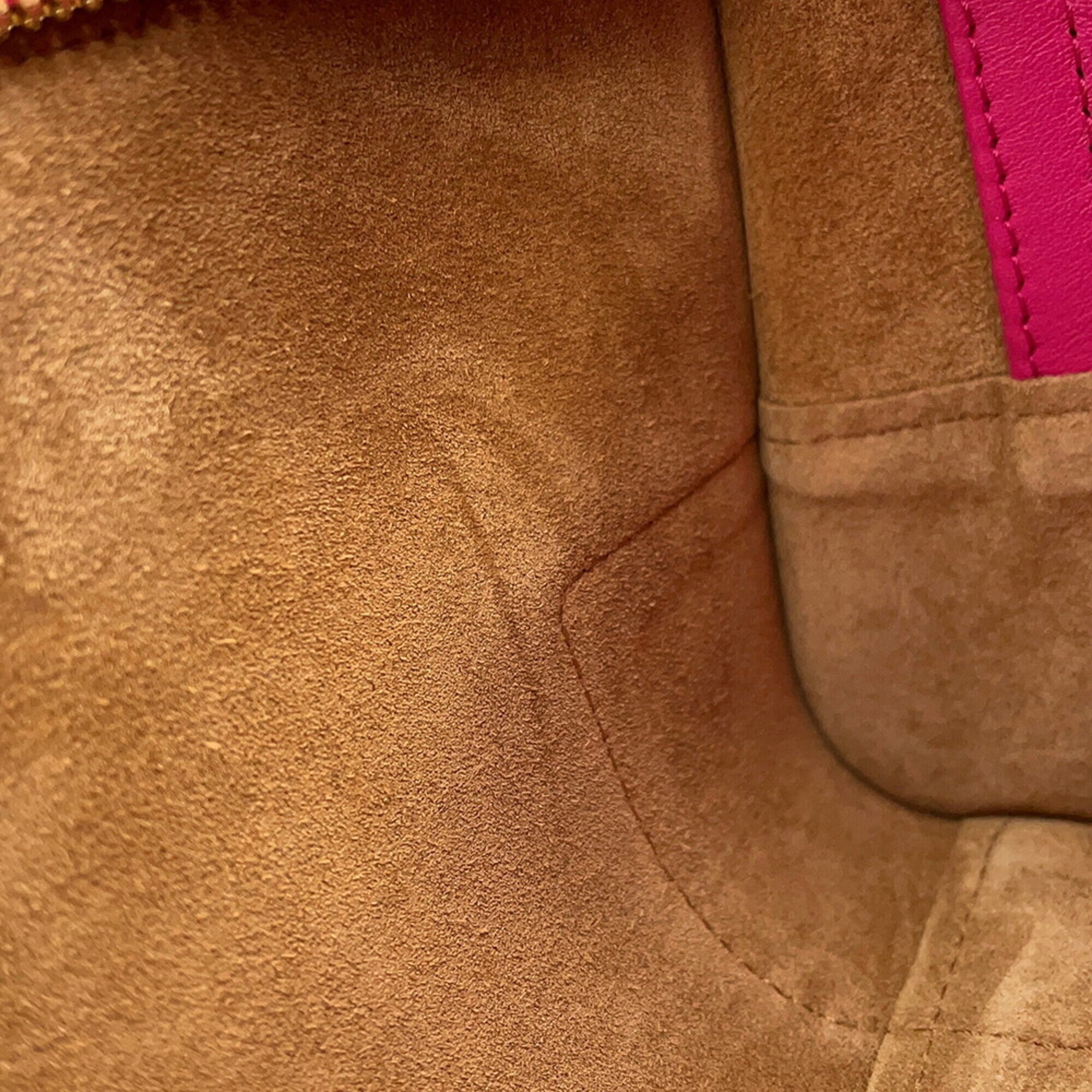 Loewe Pink Leather Handbag (Pre-Owned)