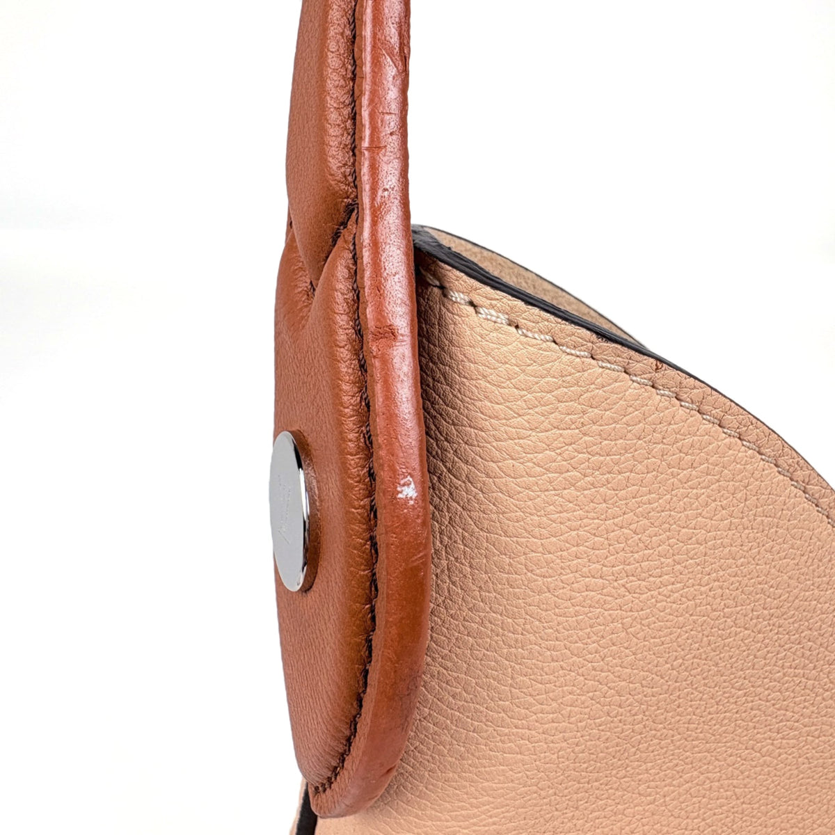 Louis Vuitton Beige Leather Shoulder Bag (Pre-Owned)