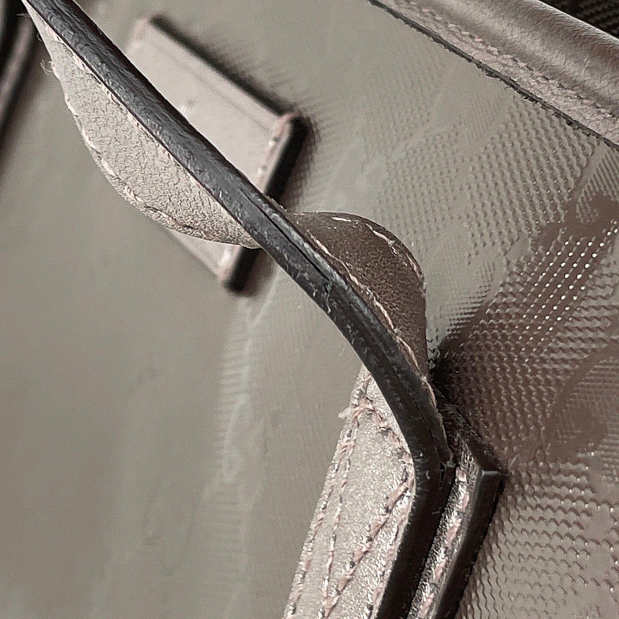 Gucci Pink Coated Canvas Leather Tote Bag (Pre-Owned)