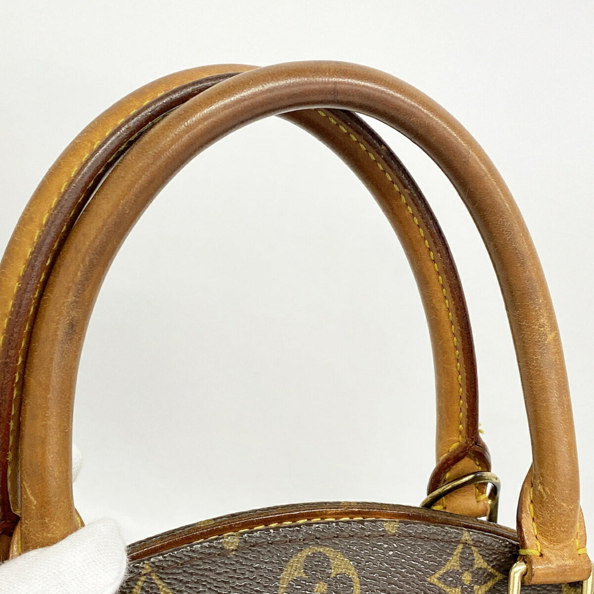 Louis Vuitton Brown Handbag (Pre-Owned)