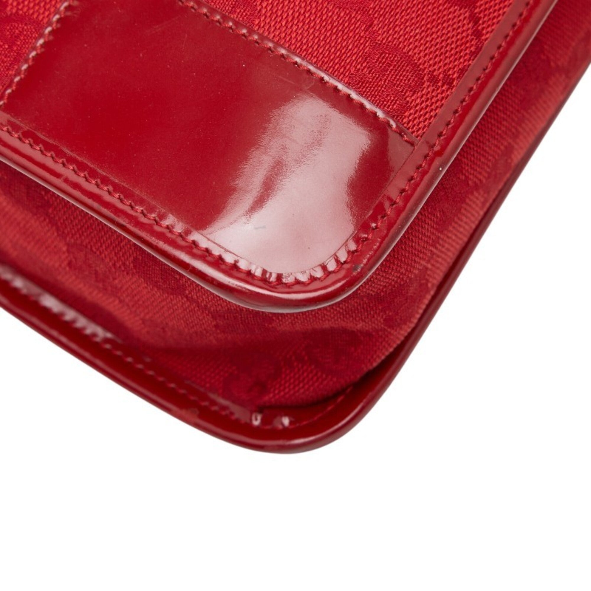Gucci Red Color Canvas Patent Leather Shoulder Bag (Pre-Owned)