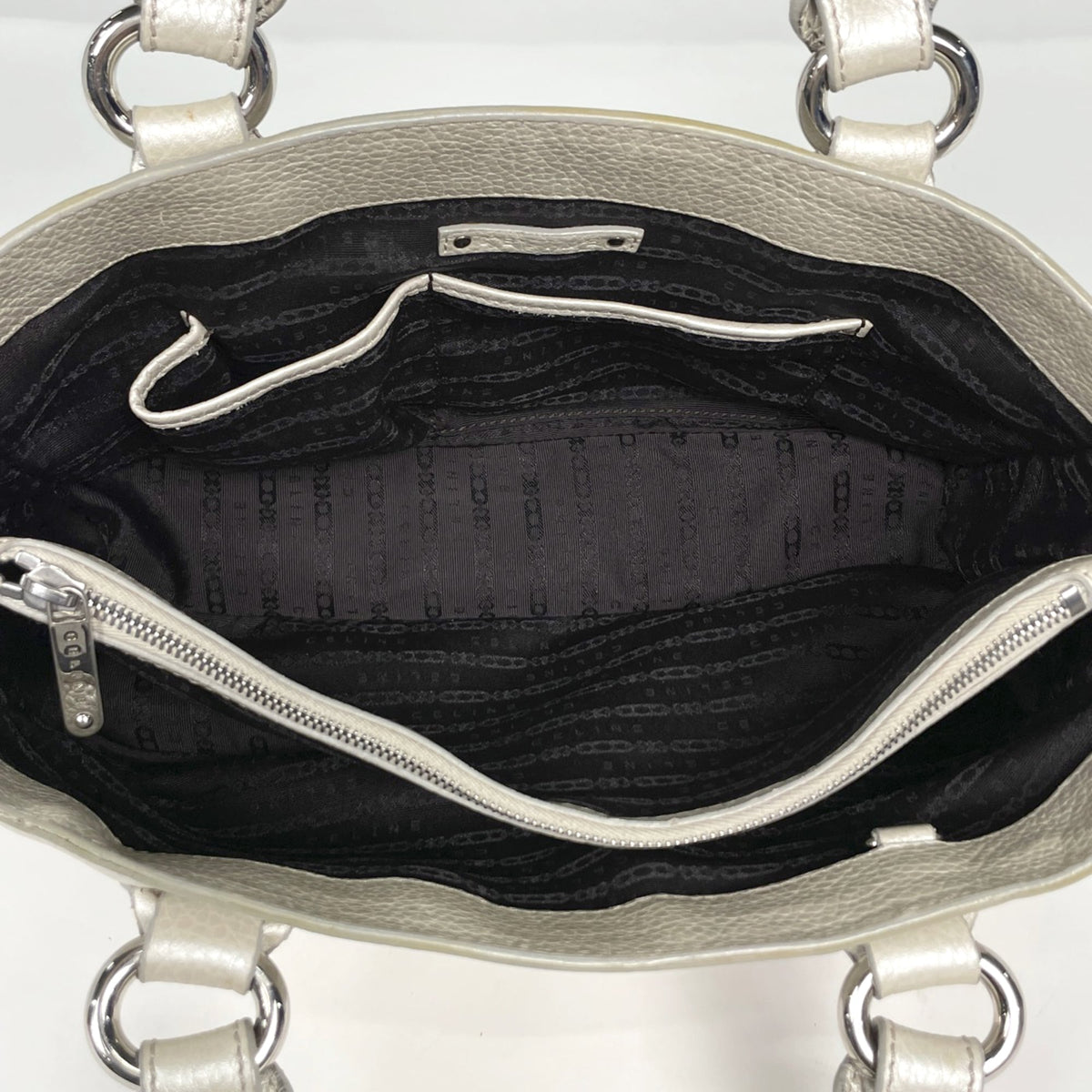 Celine Silver Handbag (Pre-Owned)
