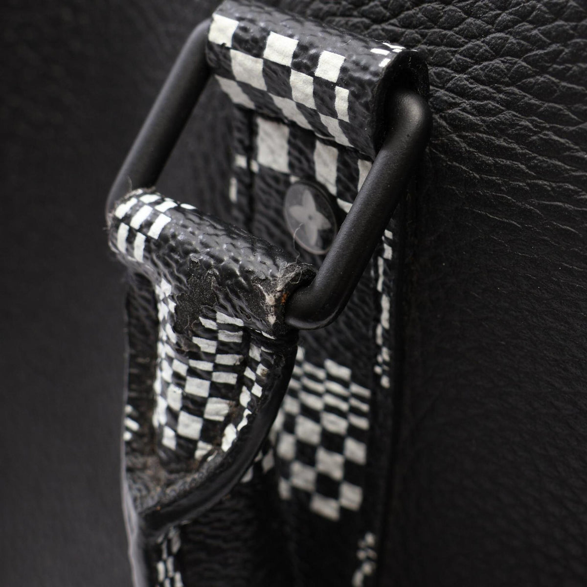 Louis Vuitton Black Leather Coated Canvas Handbag (Pre-Owned)