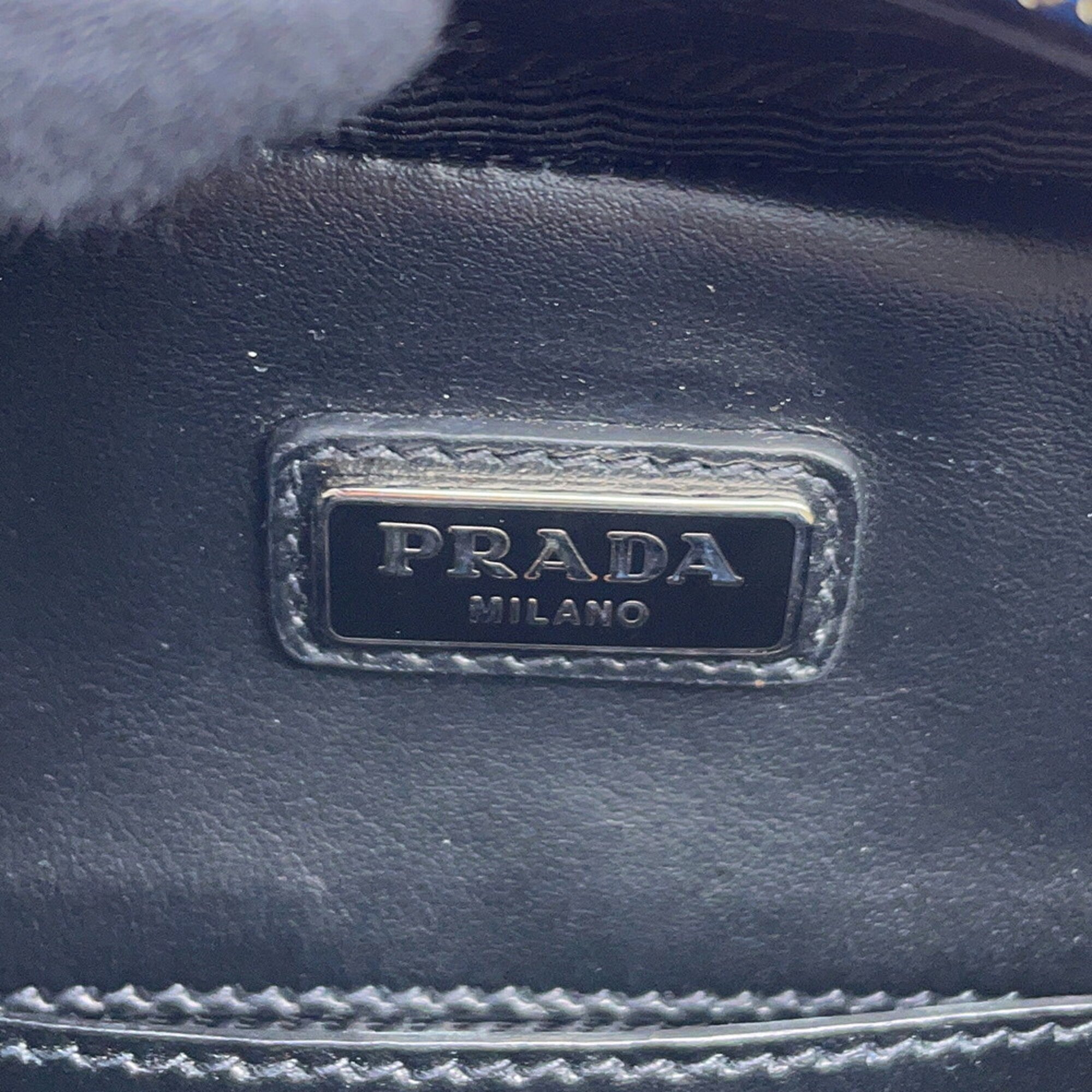 Prada Blue White Leather Handbag Shoulder Bag (Pre-Owned)