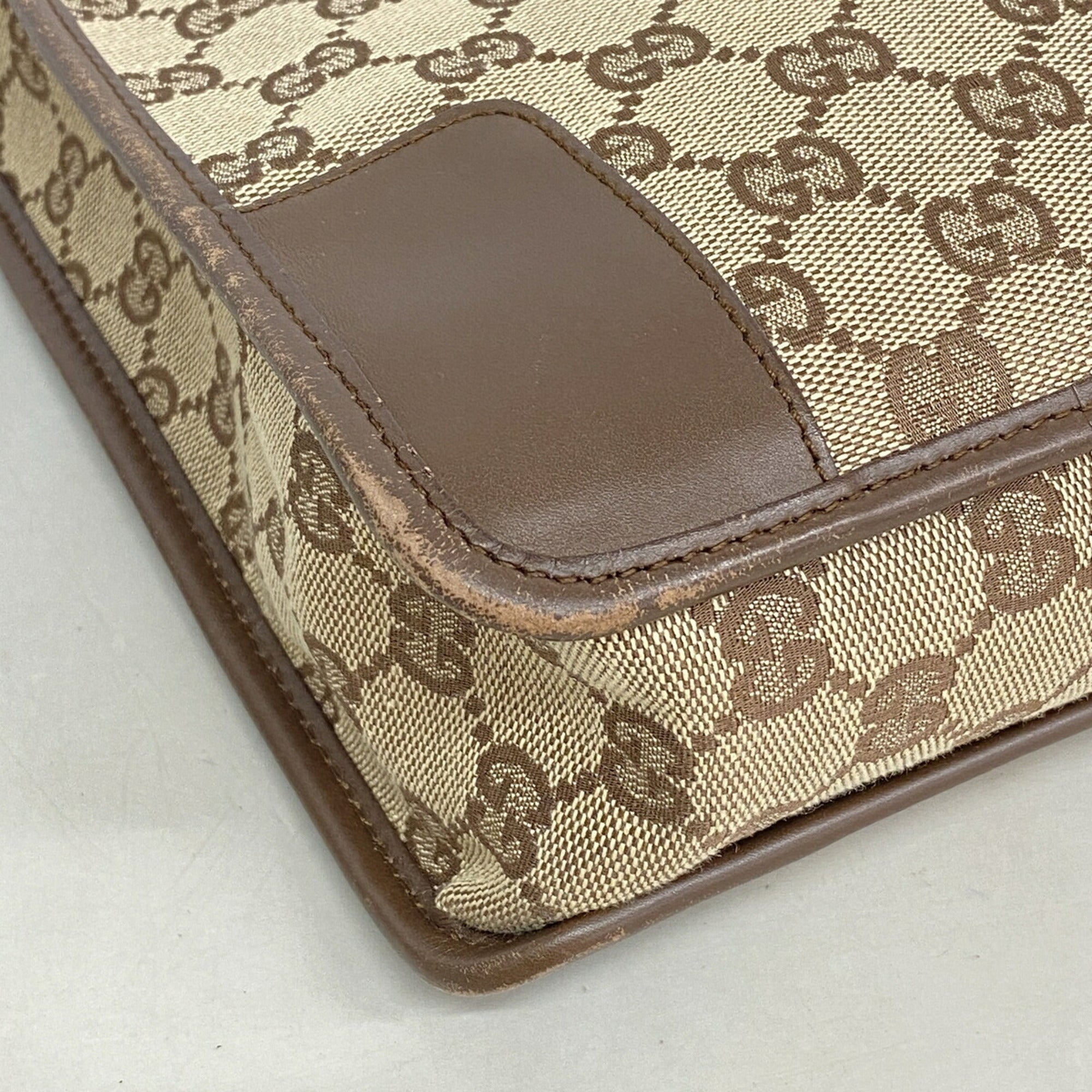 Gucci Beige Canvas Shoulder Bag (Pre-Owned)