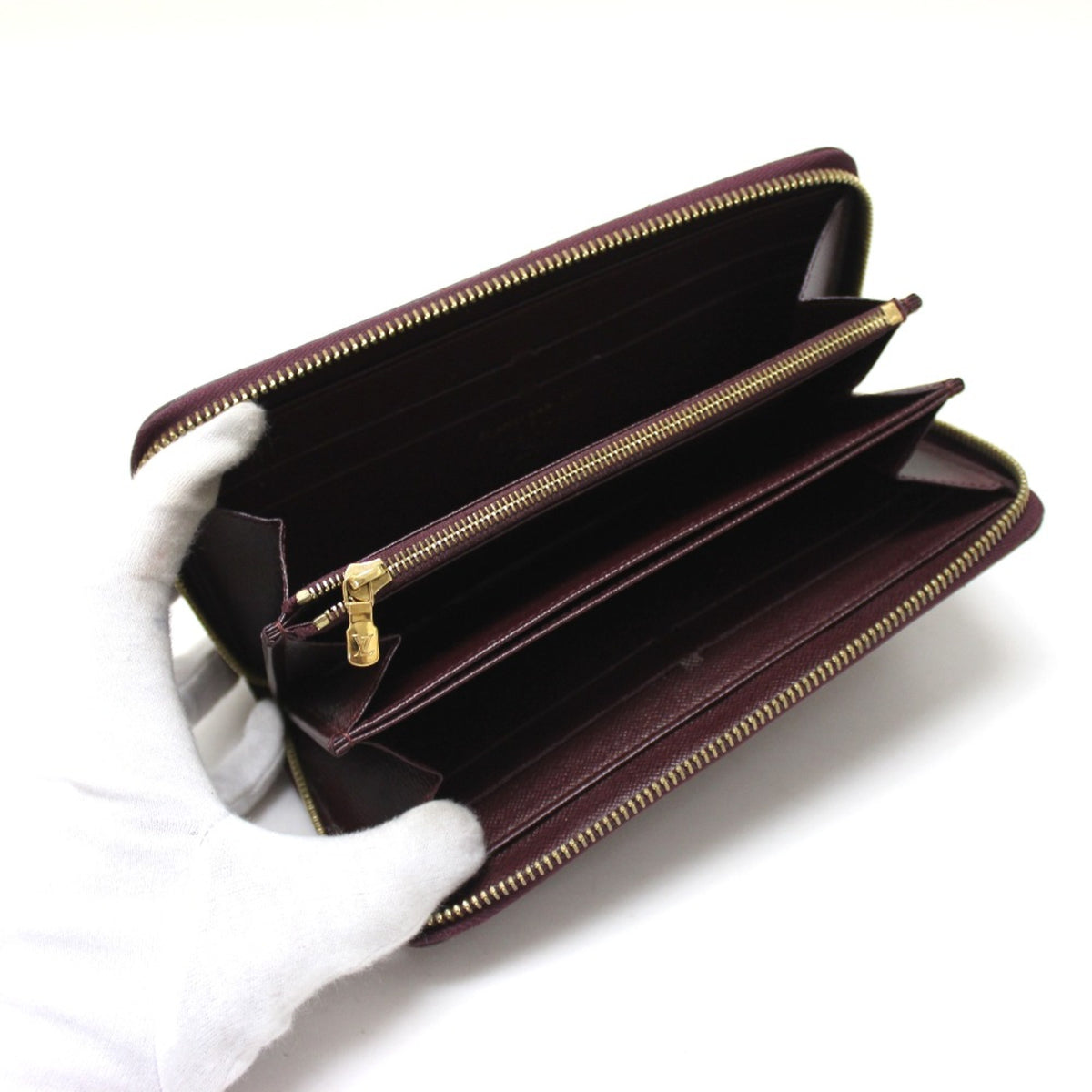 Louis Vuitton Brown Other Long Wallet (Bi-Fold) (Pre-Owned)
