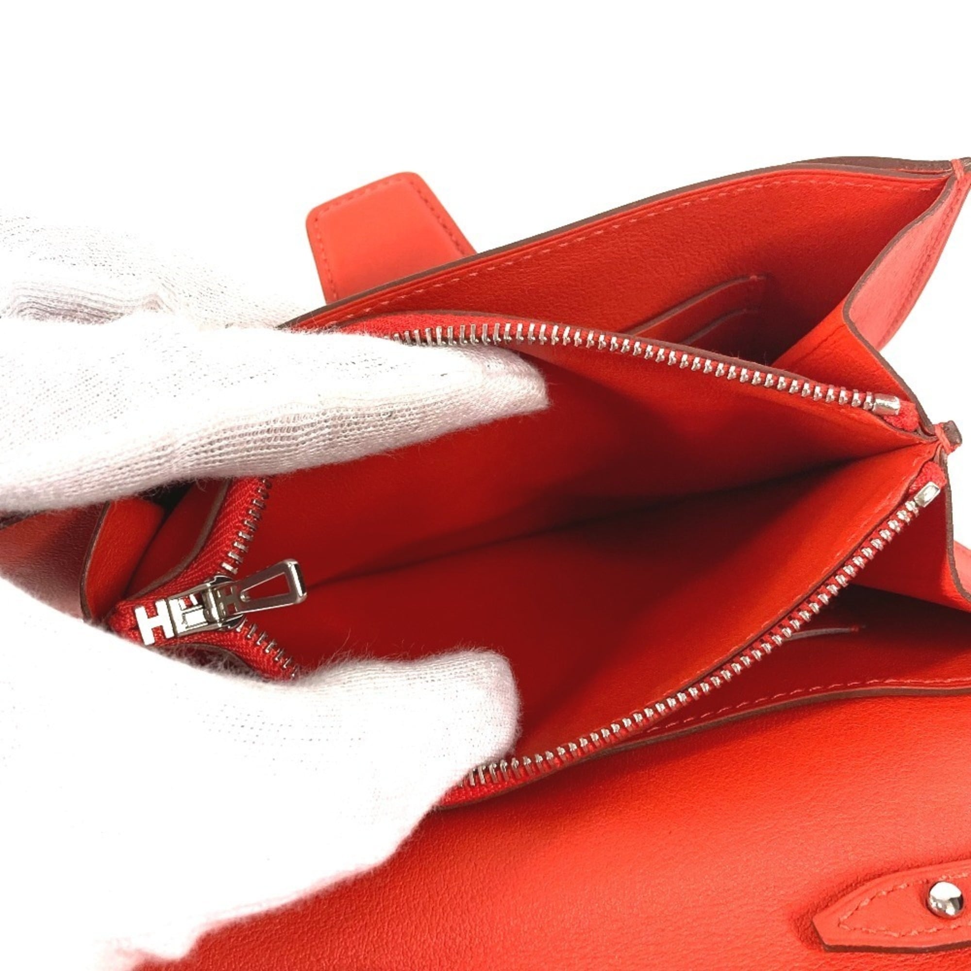 Hermes Red Color Swift Leather Pochette Shoulder Bag (Pre-Owned)