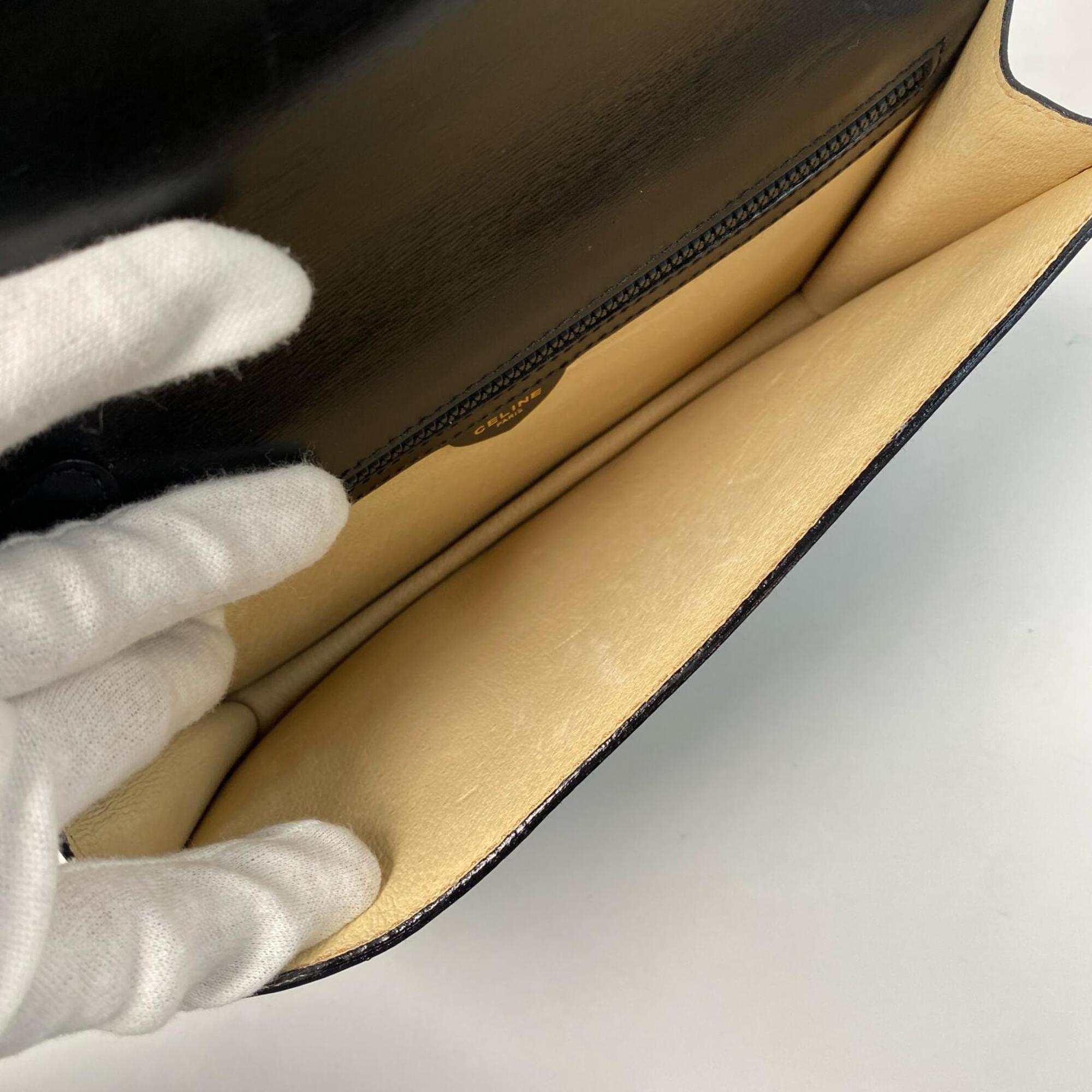 Celine Black Leather Clutch Bag (Pre-Owned)