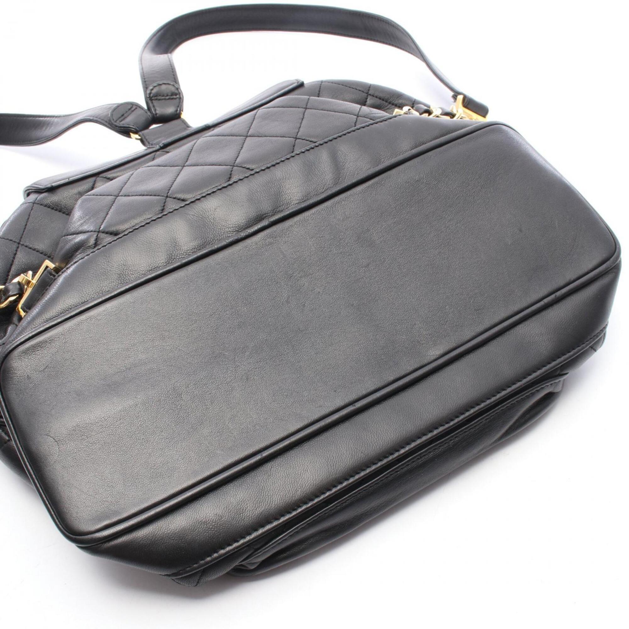 Chanel Black Leather Backpack Handbag (Pre-Owned)