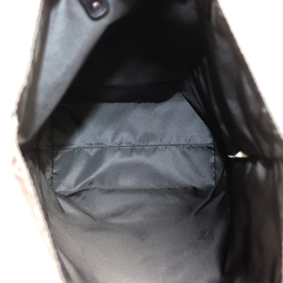 Bottega Veneta Black Nylon Tote Bag (Pre-Owned)