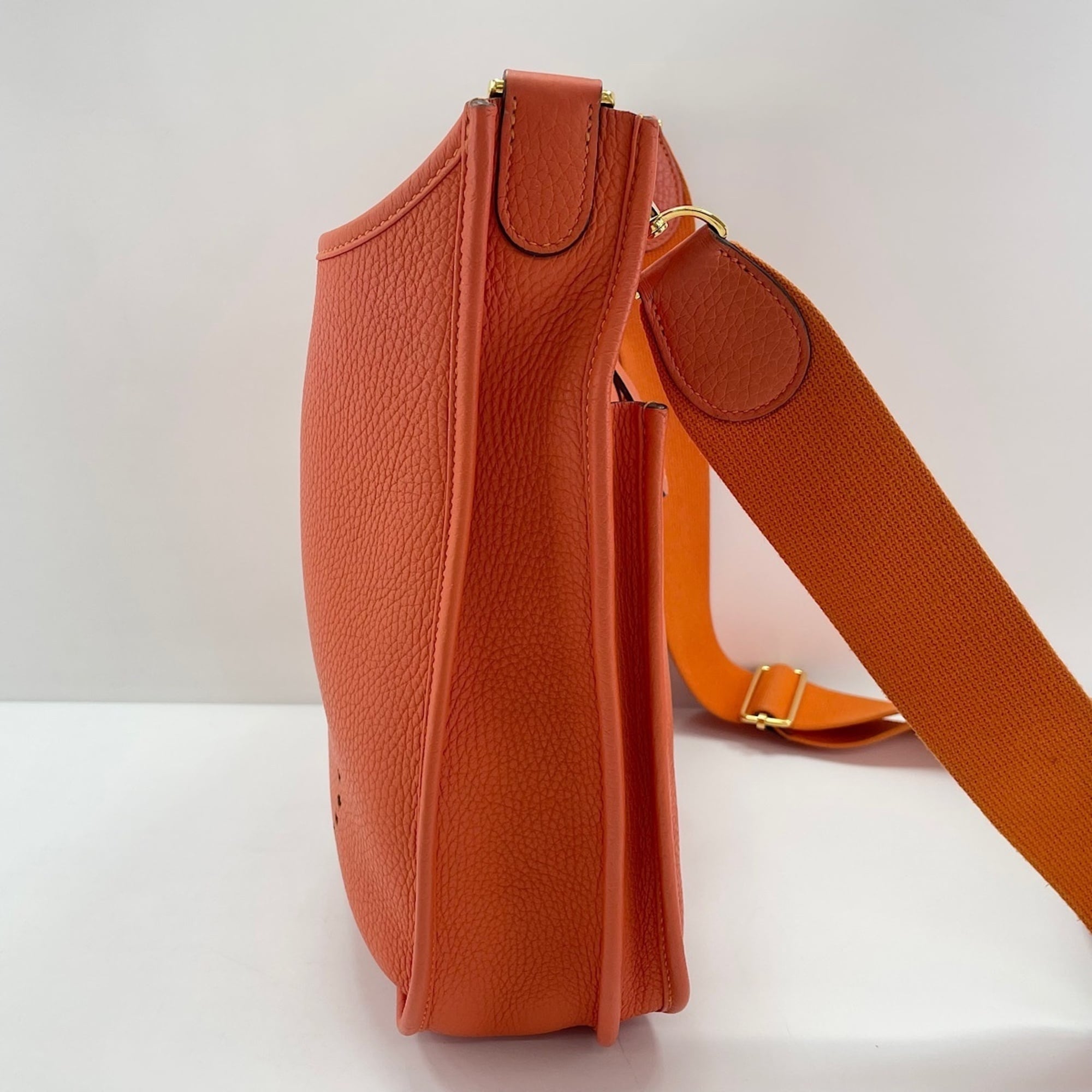Hermes Evelyne Orange Shoulder Bag (Pre-Owned)