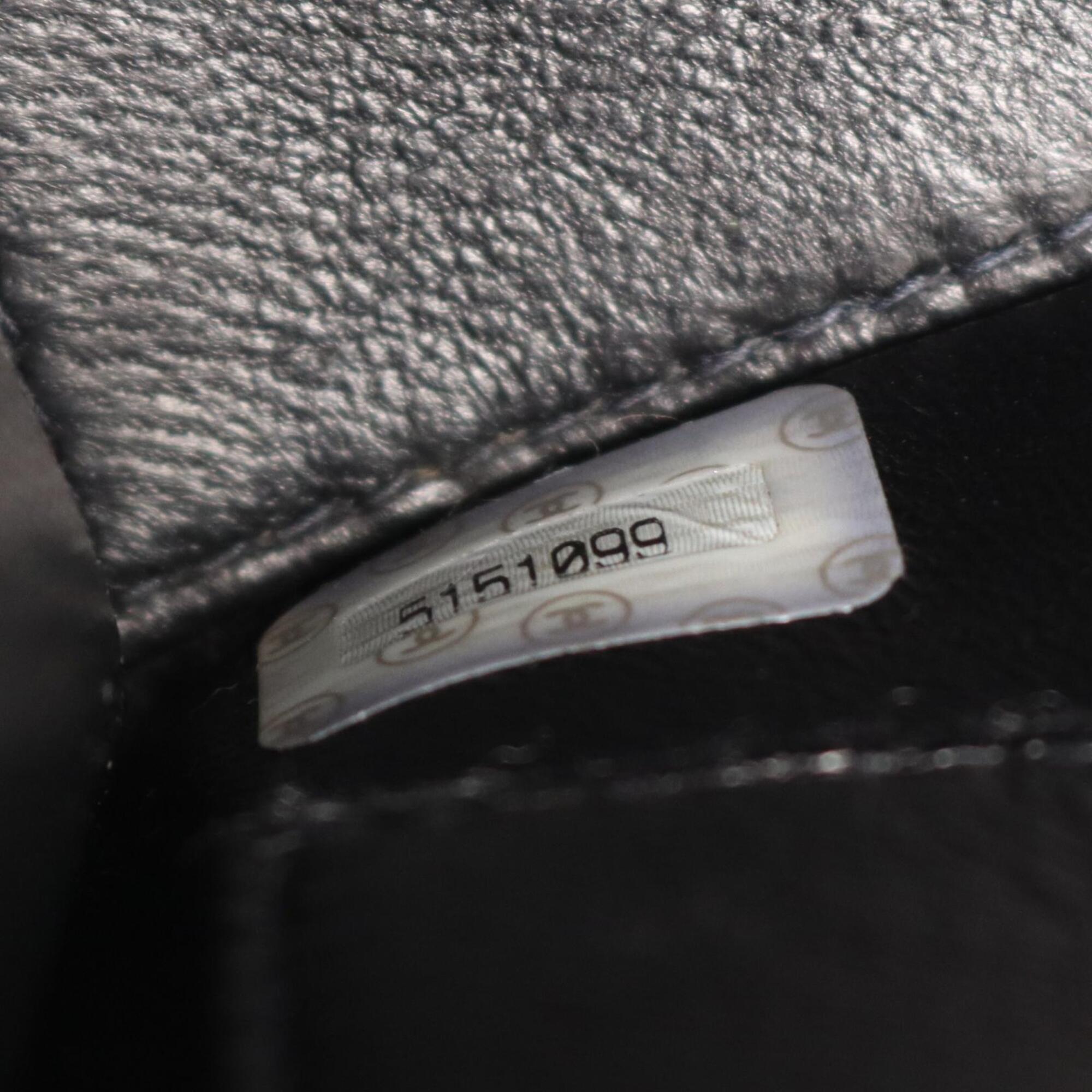 Chanel Black Leather Handbag (Pre-Owned)