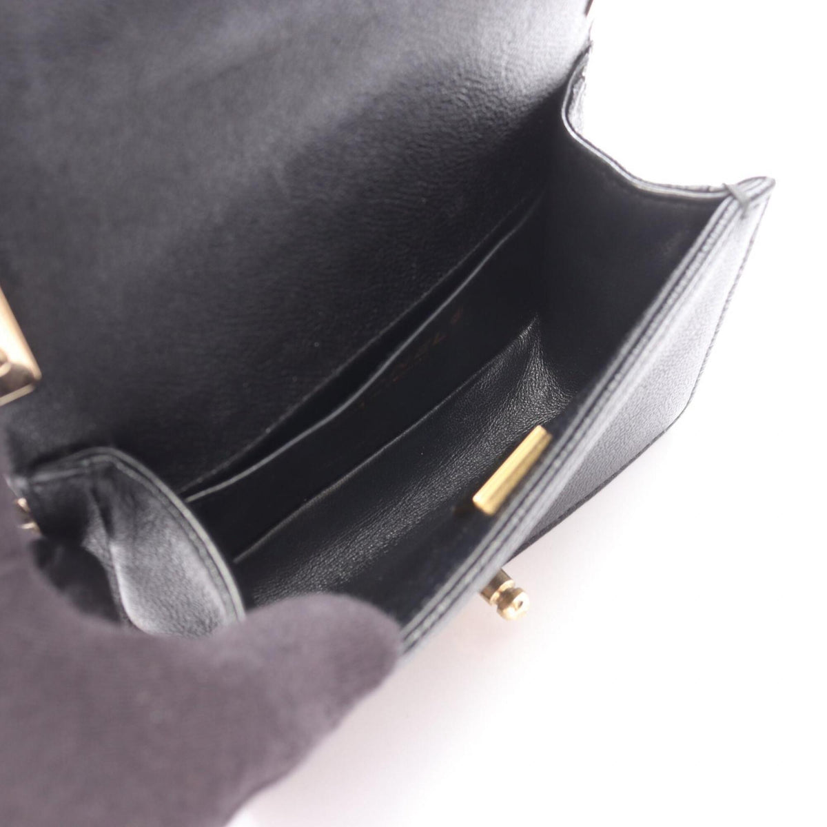 Chanel Black Grained Calfskin Handbag Shoulder Bag (Pre-Owned)