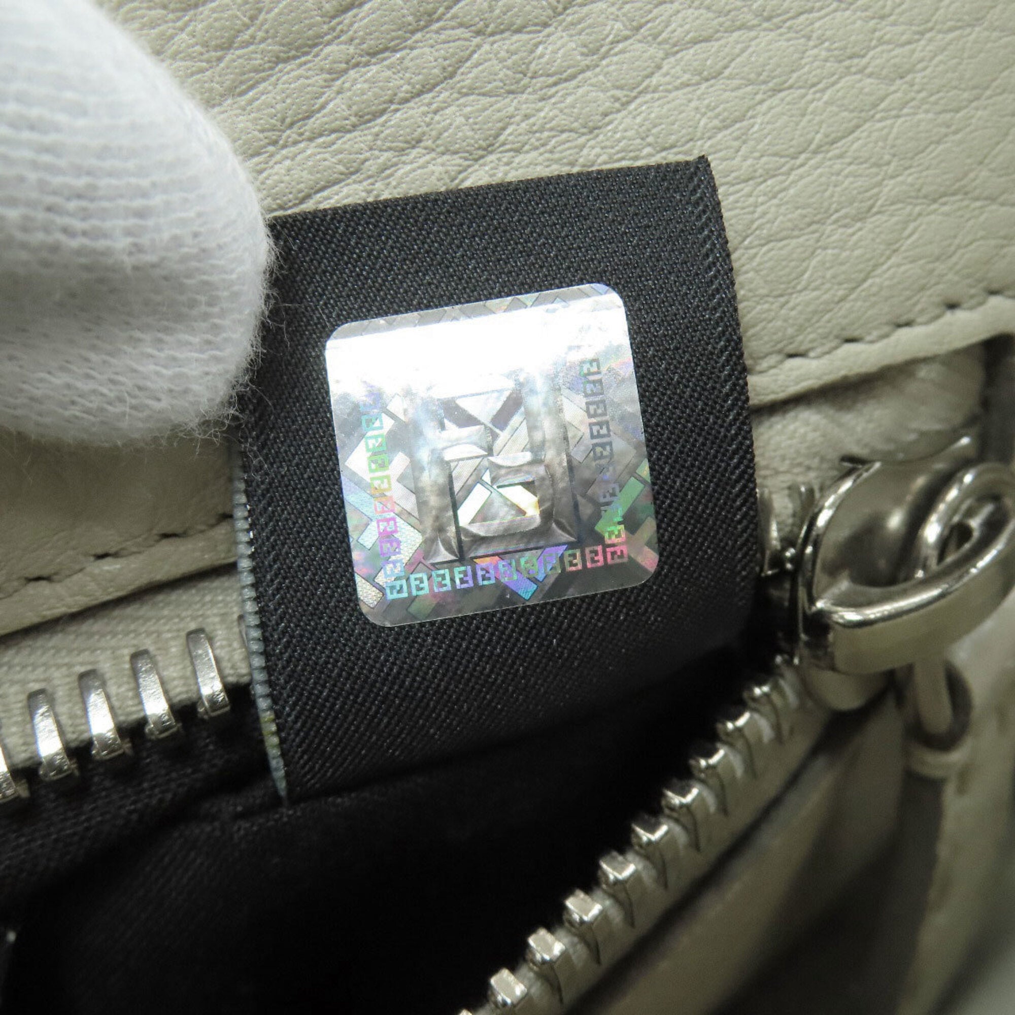 Fendi Peekaboo Gray Leather Handbag (Pre-Owned)