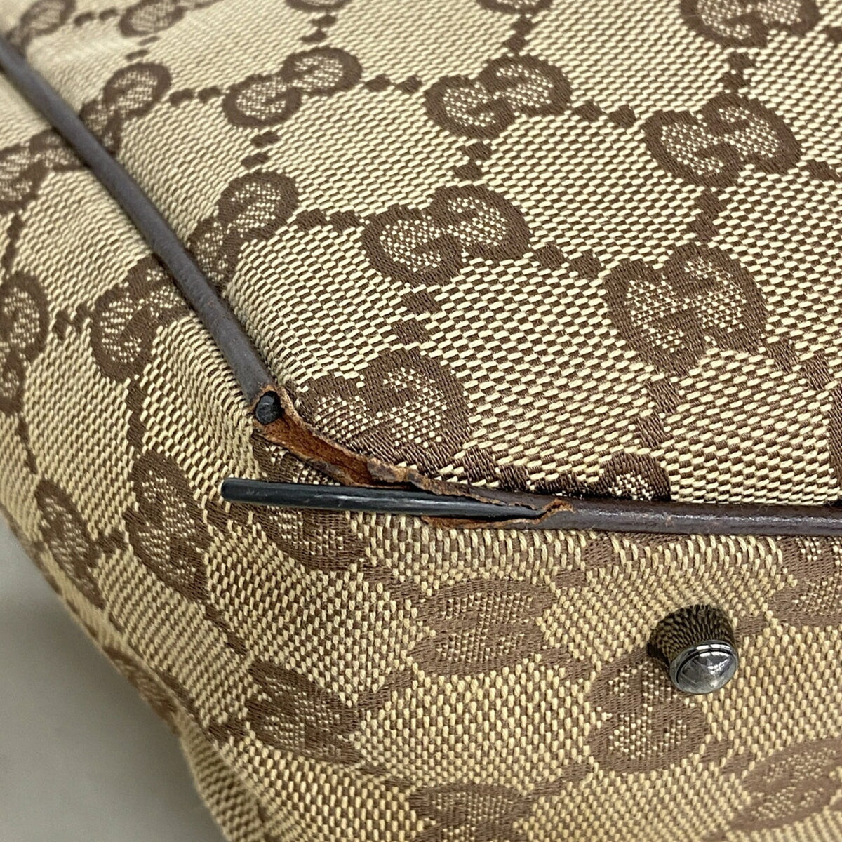 Gucci Beige Brown Canvas Handbag (Pre-Owned)