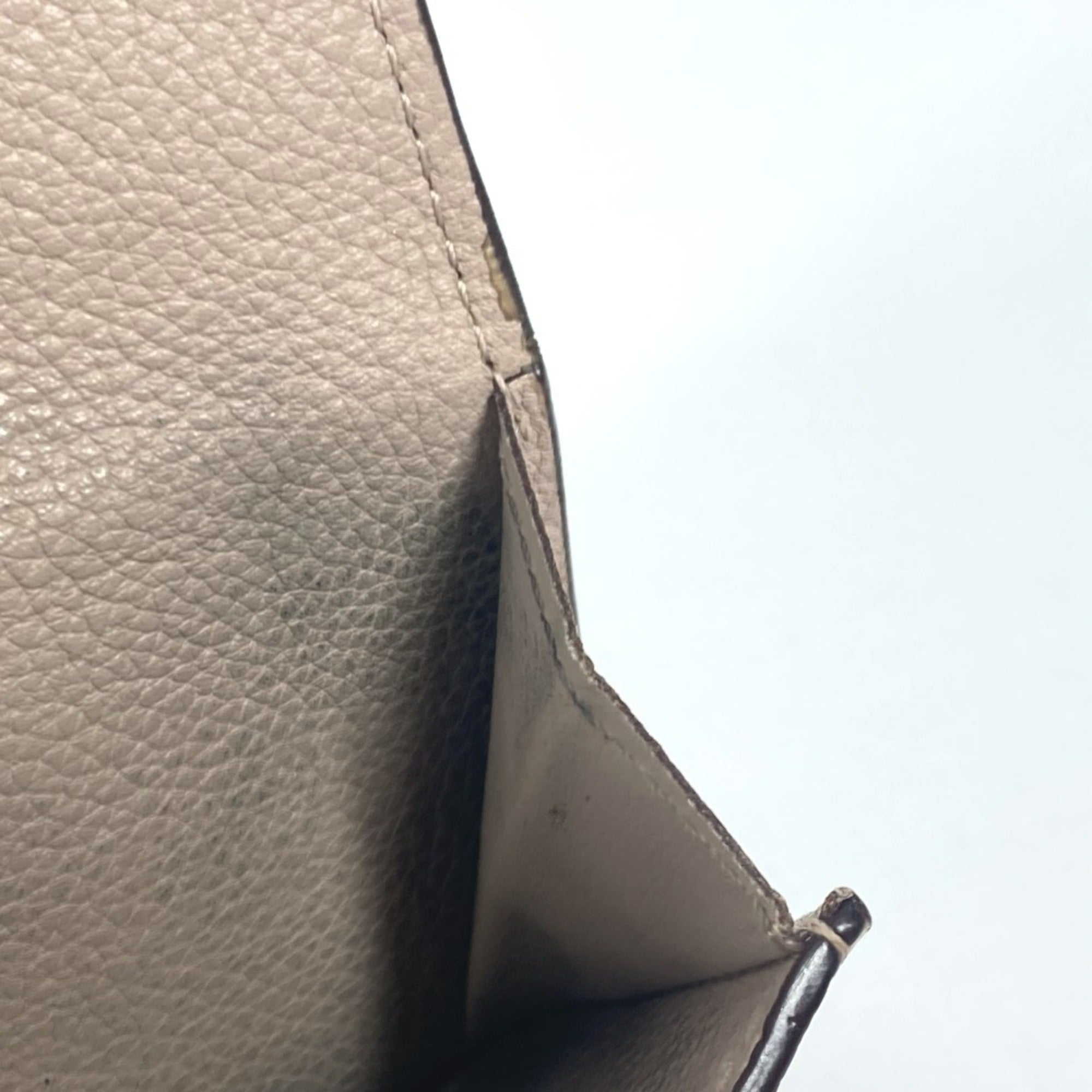 Louis Vuitton Beige Grayish Leather Wallet (Tri-Fold) (Pre-Owned)
