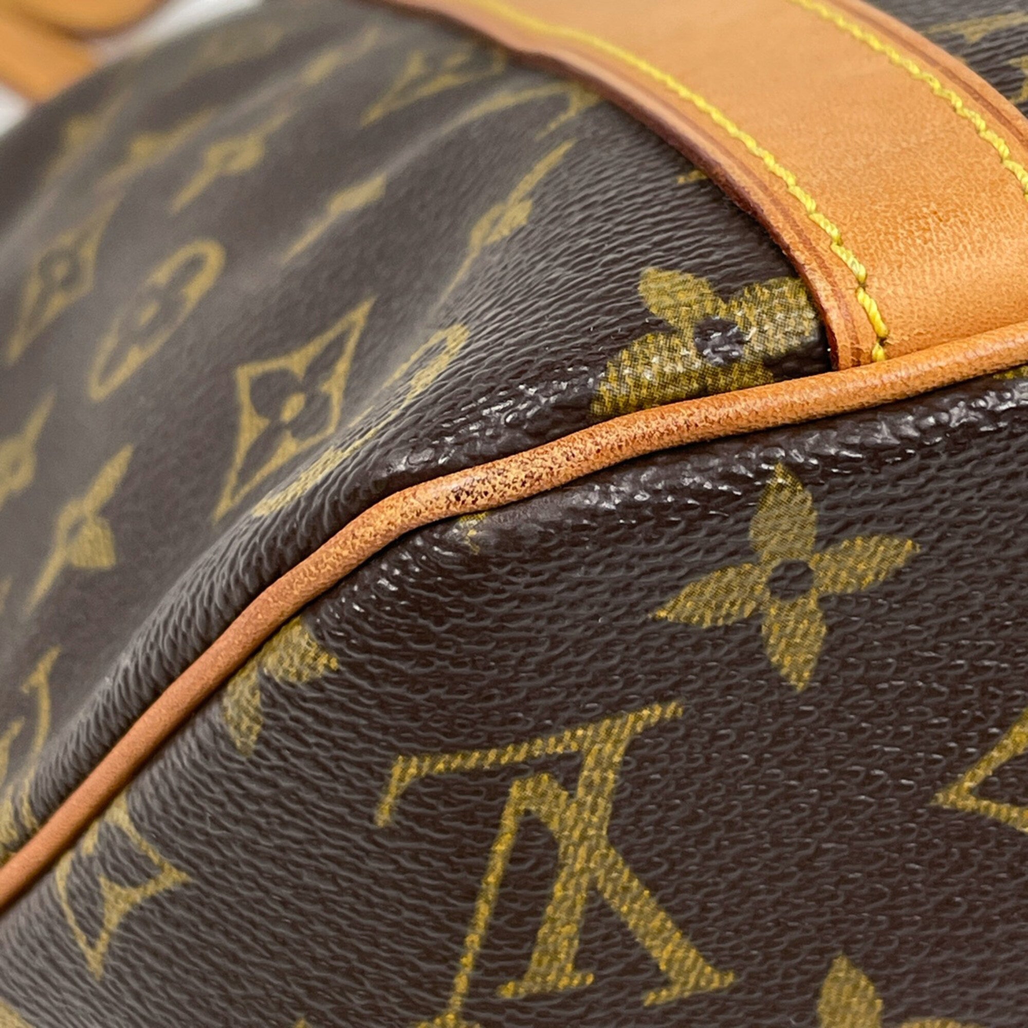 Louis Vuitton Brown Monogram Shoulder Bag Tote Bag (Pre-Owned)