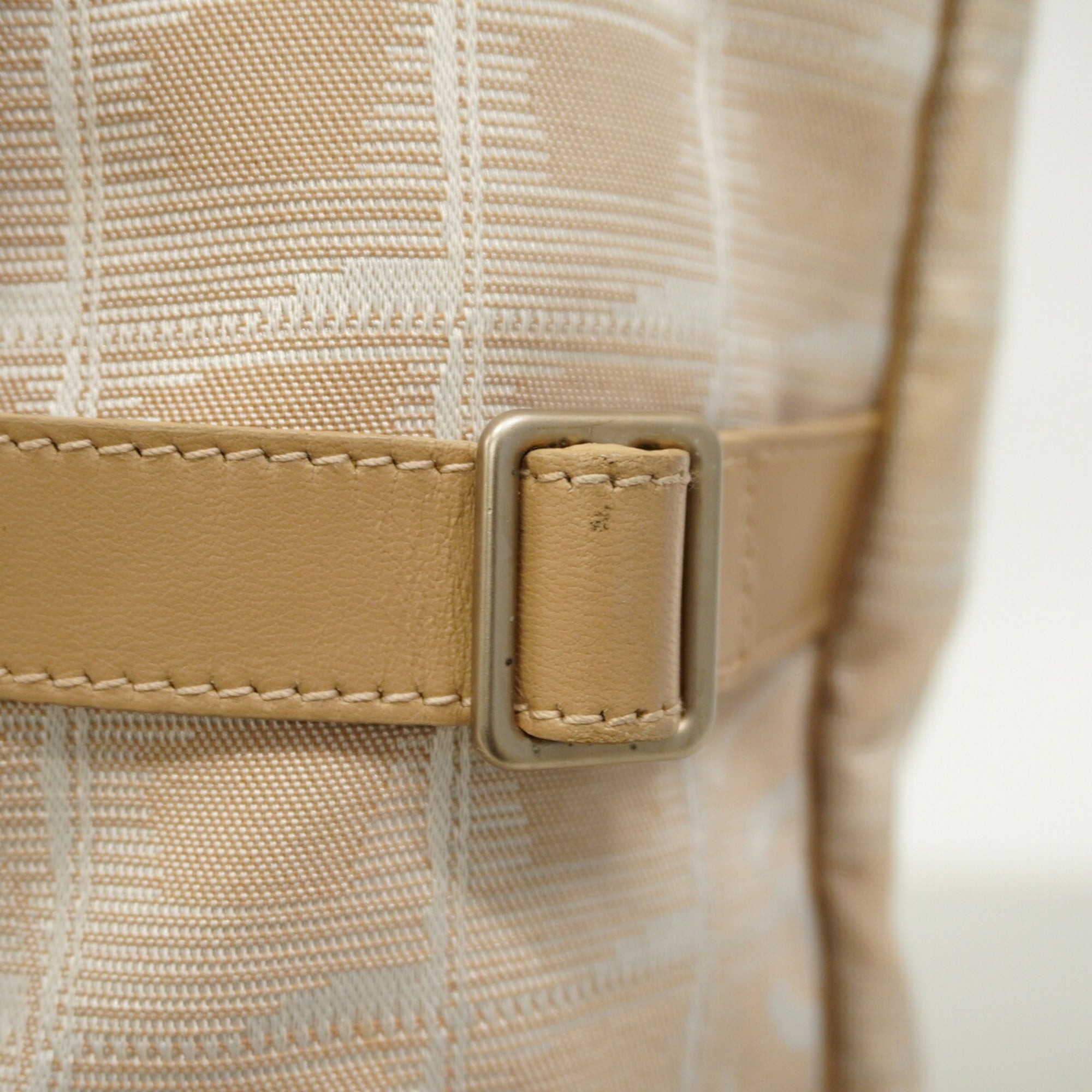 Chanel Beige Nylon Tote Bag (Pre-Owned)