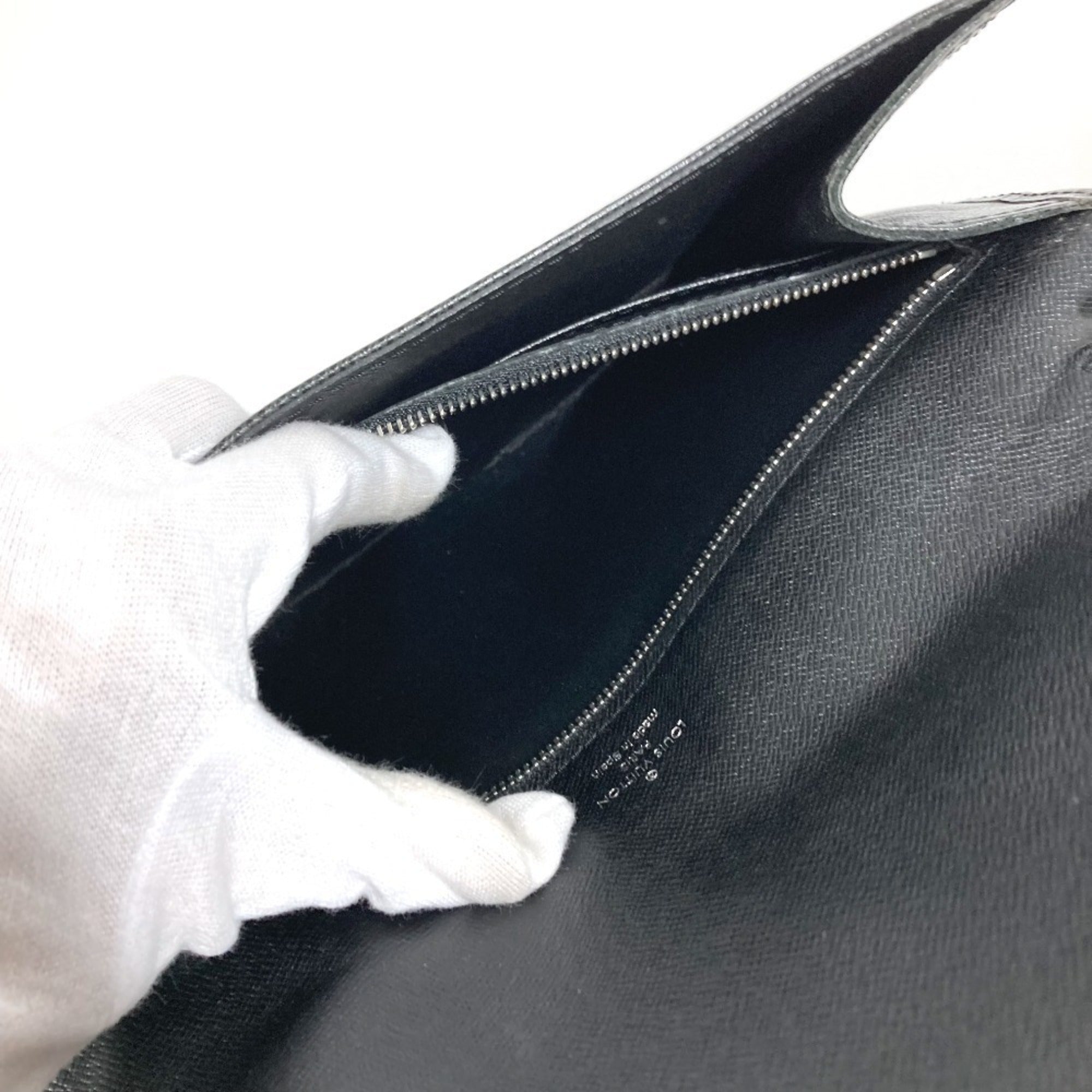Louis Vuitton Ardoise Black Galle Taiga Leather Clutch Bag Handbag Pouch (Pre-Owned)