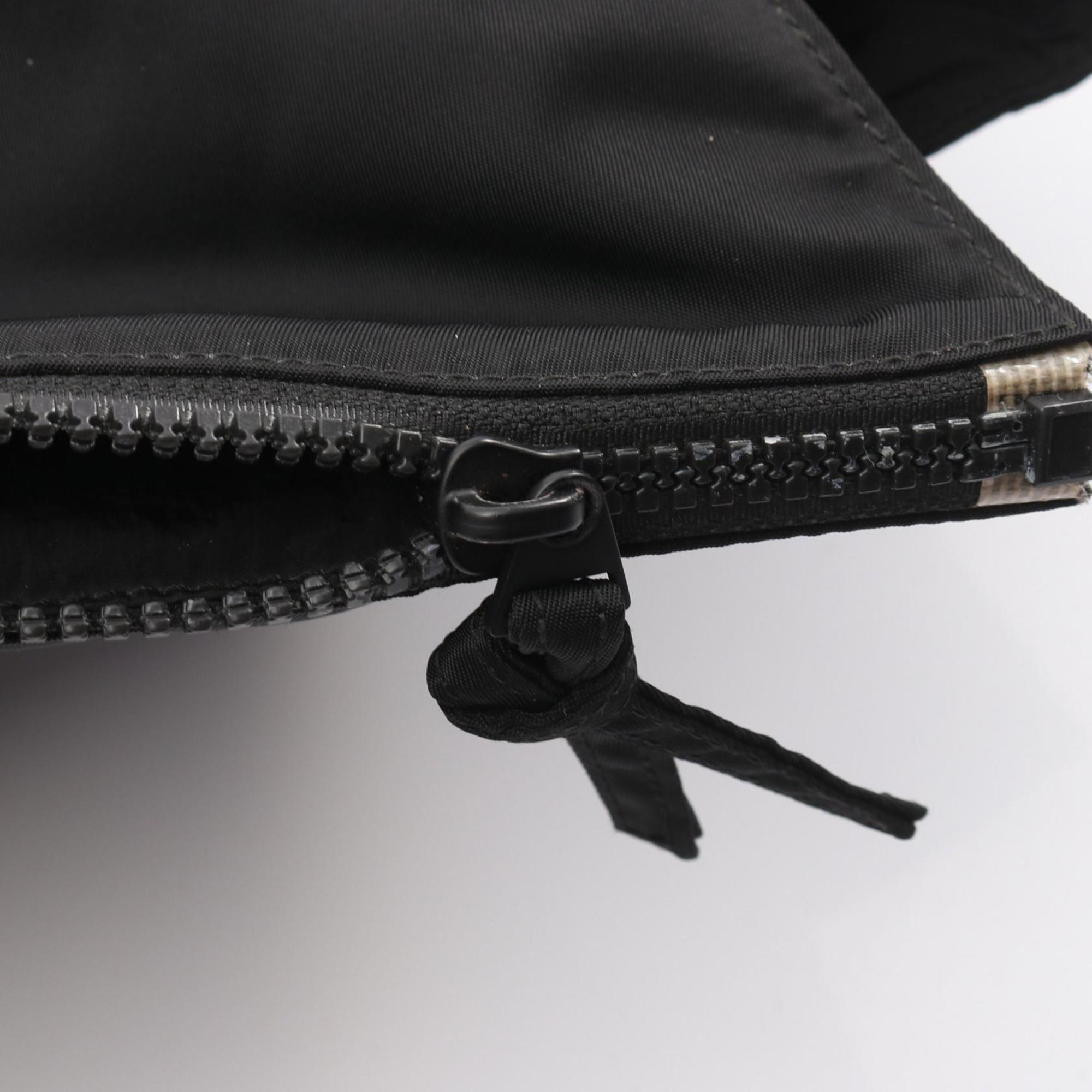 Bottega Veneta Black Nylon Clutch Bag (Pre-Owned)