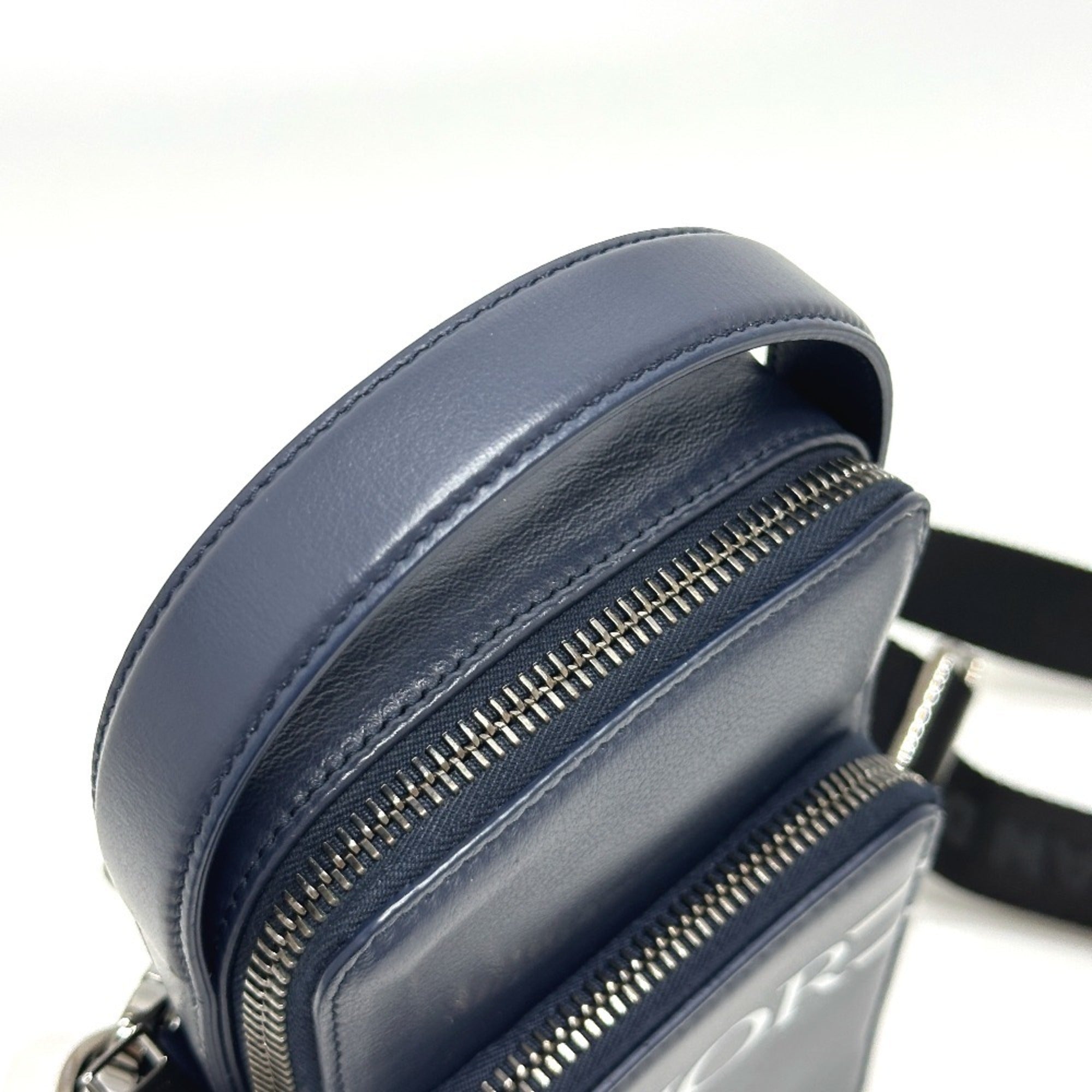 Christian Dior Blue Leather Shoulder Bag (Pre-Owned)