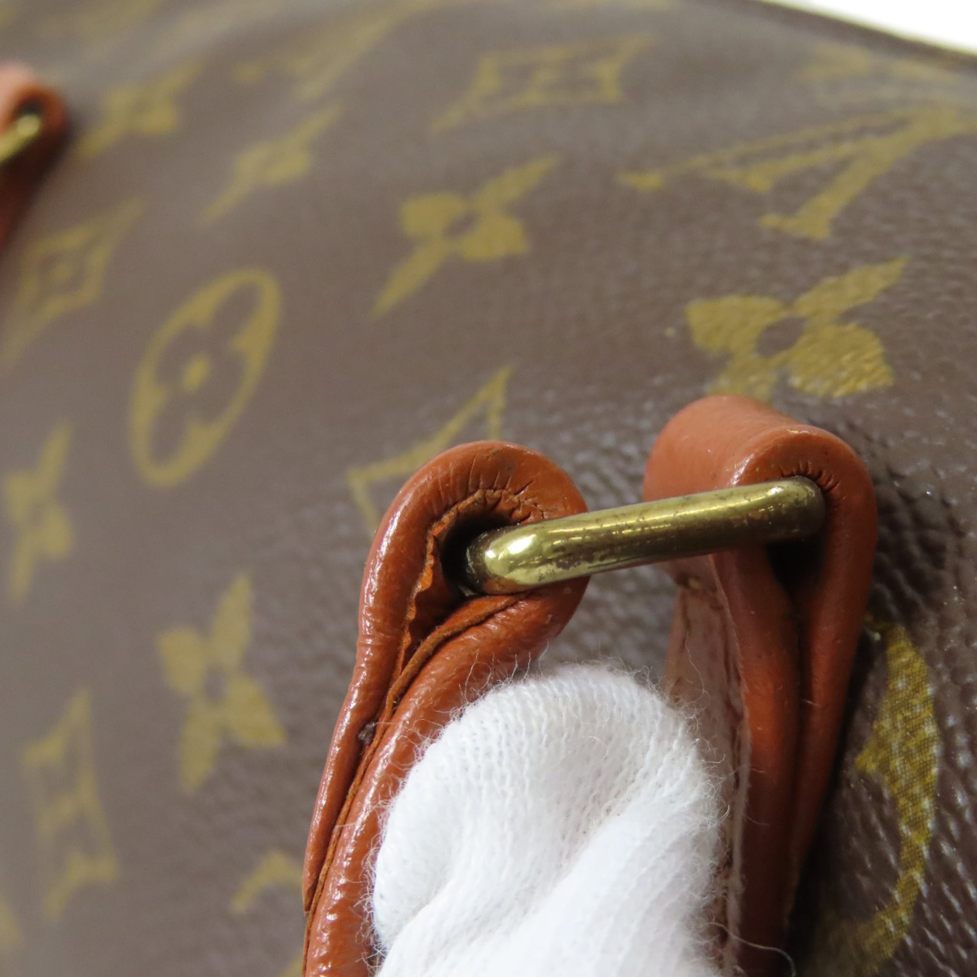 Louis Vuitton Brown Monogram Monogram Canvas Handbag (Pre-Owned)