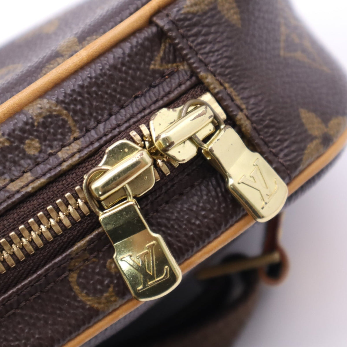 Louis Vuitton Beige Brown Coated Canvas Leather Pochette Shoulder Bag (Pre-Owned)