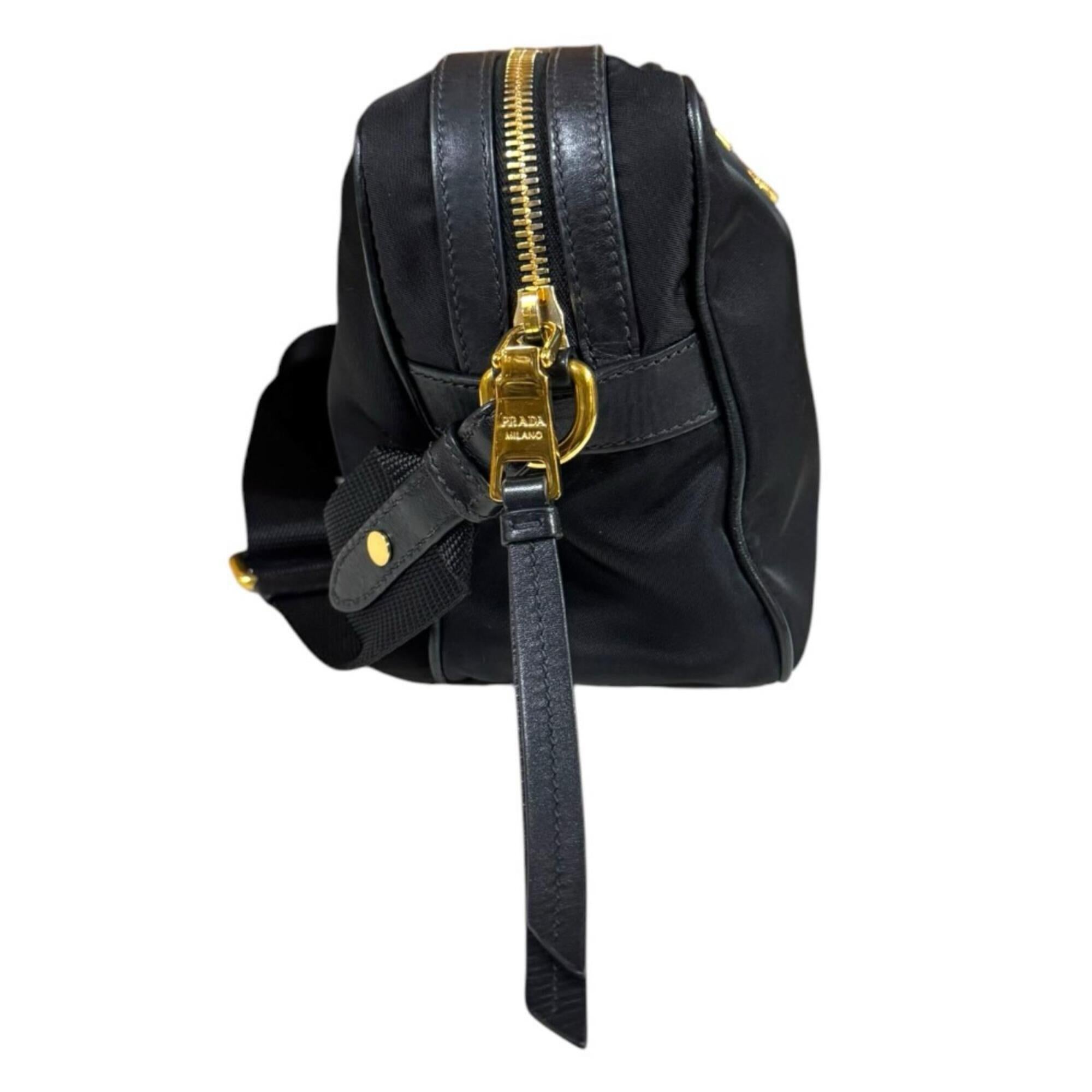 Prada Black Nylon Shoulder Bag (Pre-Owned)