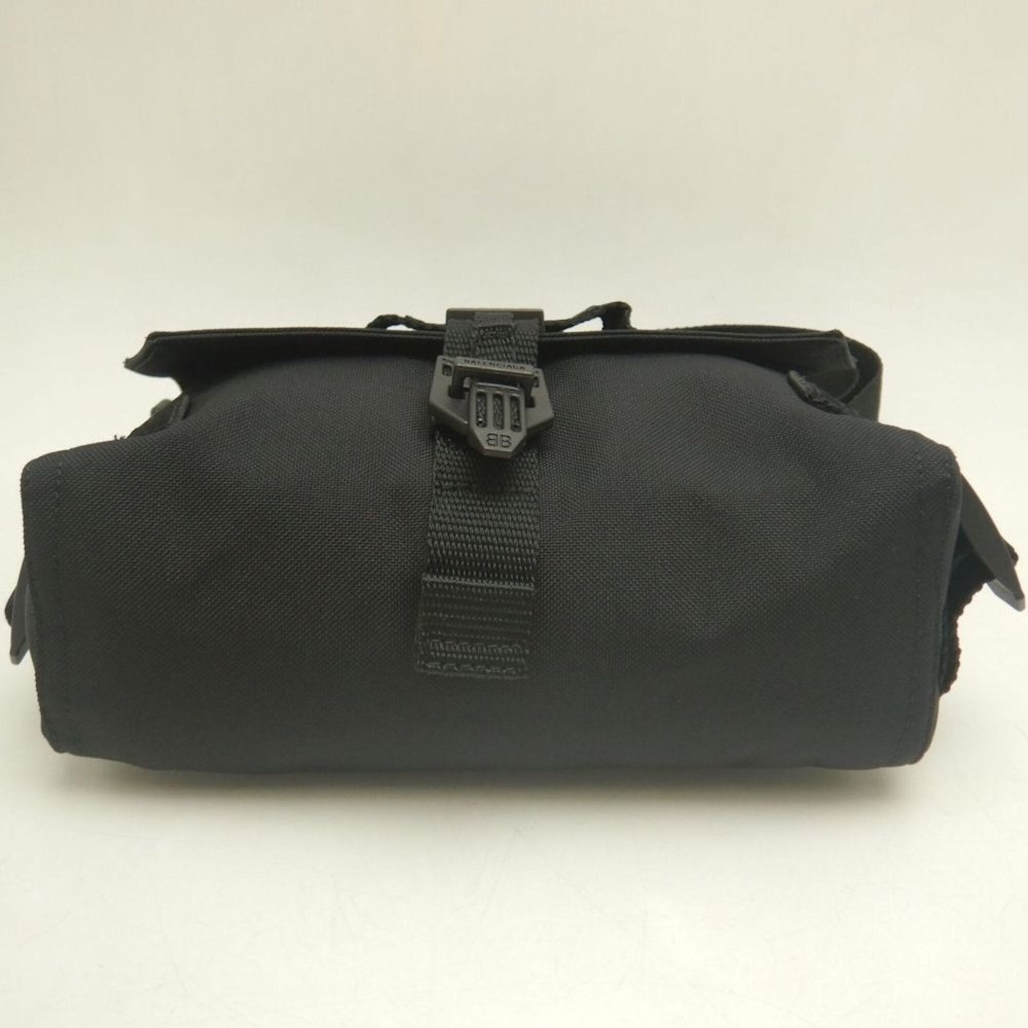 Balenciaga Black Polyester Messenger Bag Shoulder Bag (Pre-Owned)