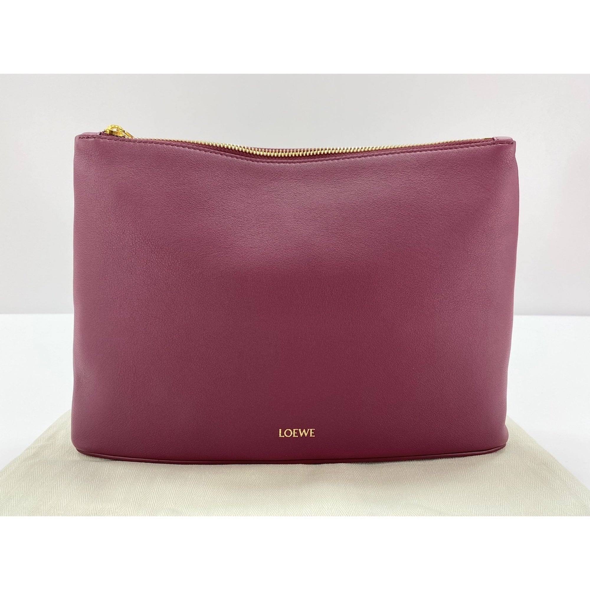 Loewe Wine Clutch Bag Pouch (Pre-Owned)