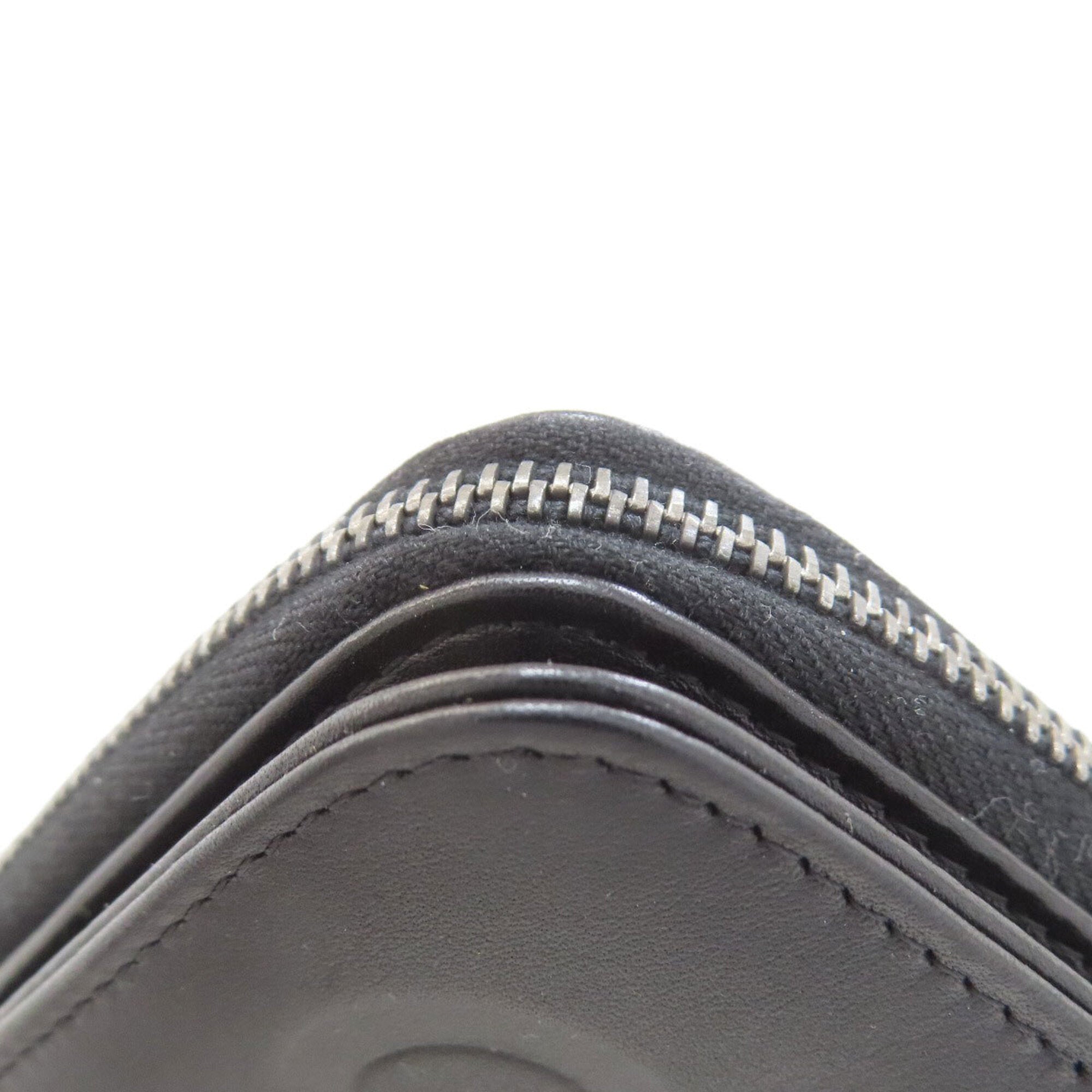 Chanel Black Leather Long Wallet (Bi-Fold) (Pre-Owned)