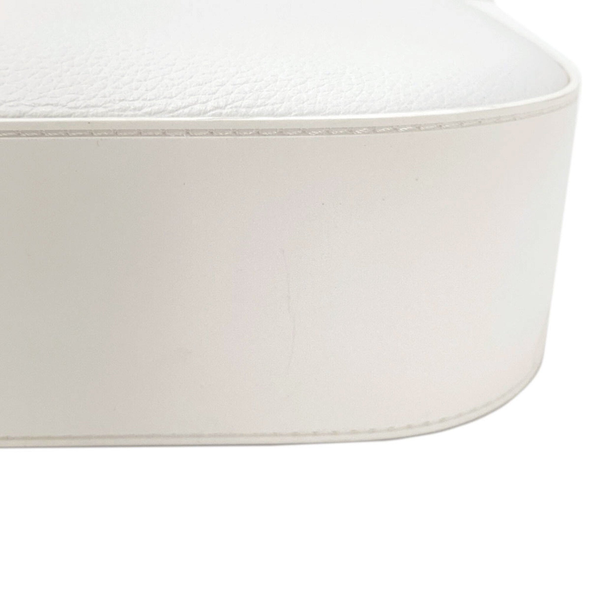 Christian Louboutin White Leather Shoulder Bag (Pre-Owned)