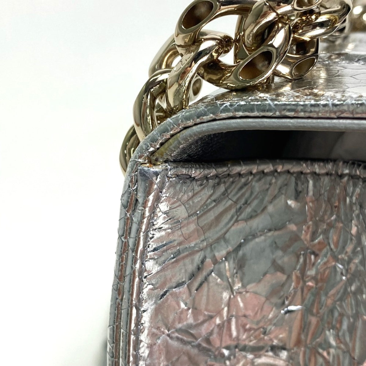 Christian Dior Silver Leather Shoulder Bag (Pre-Owned)