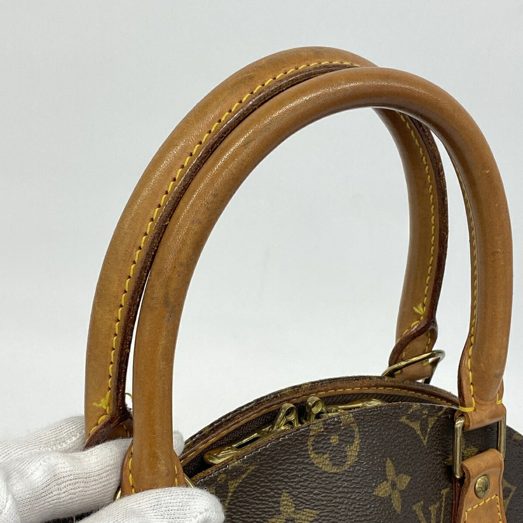 Louis Vuitton Brown Handbag (Pre-Owned)