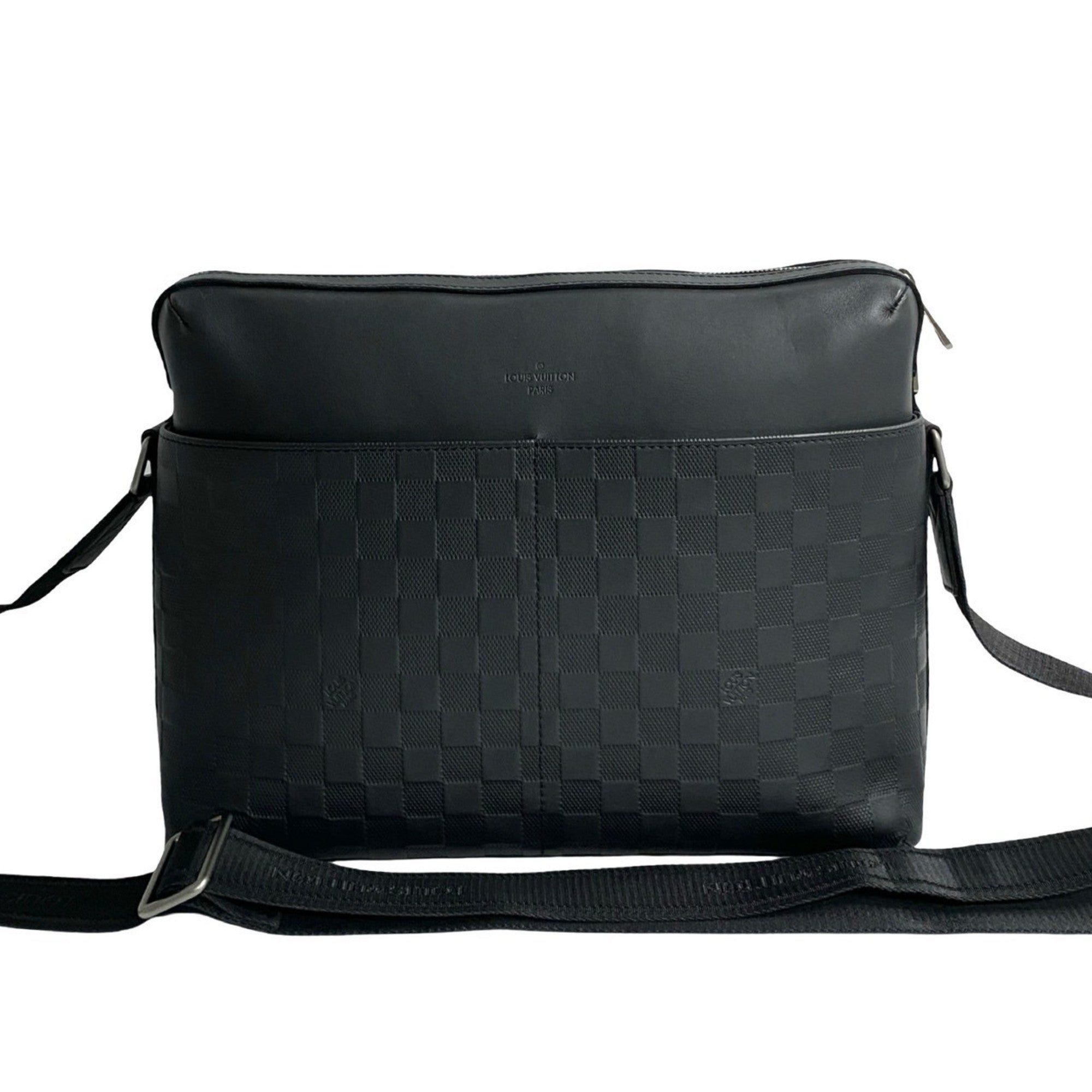 Louis Vuitton Black Leather Shoulder Bag (Pre-Owned)