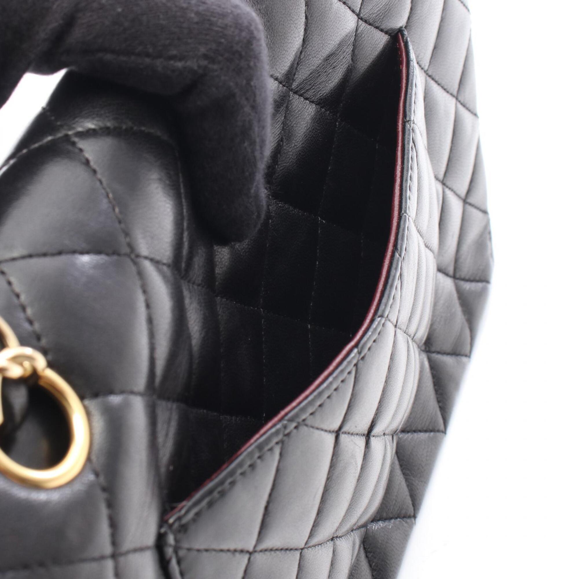 Chanel Black Leather Handbag Shoulder Bag (Pre-Owned)