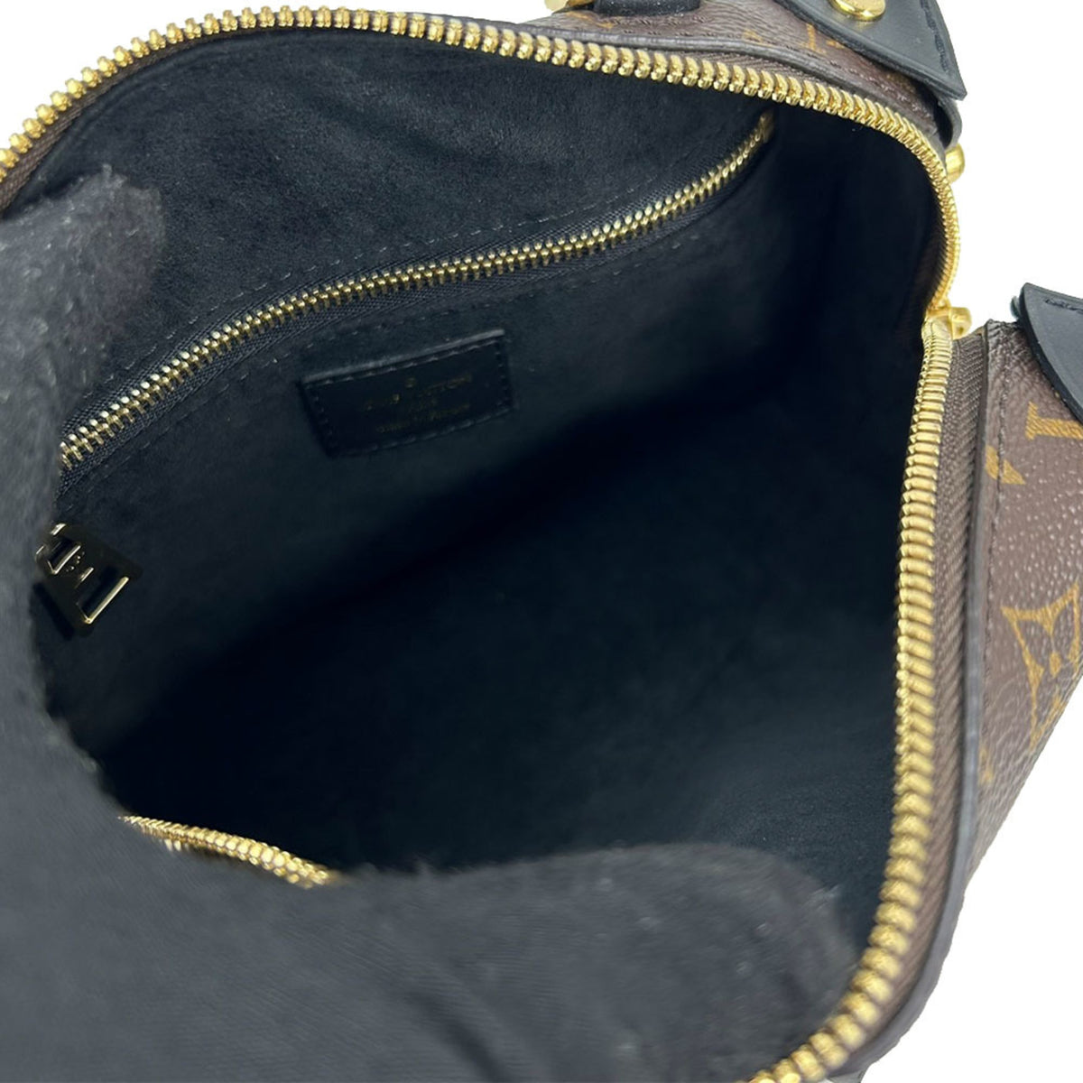 Louis Vuitton Monogram Monogram Leather Handbag Shoulder Bag (Pre-Owned)