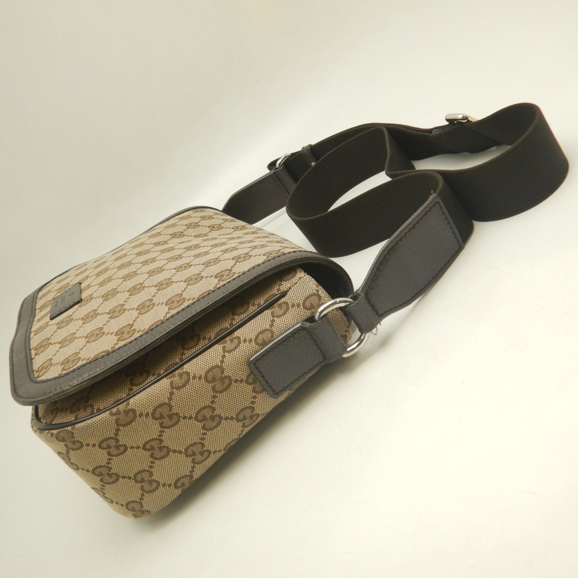 Gucci Beige Gg Canvas Leather Shoulder Bag (Pre-Owned)