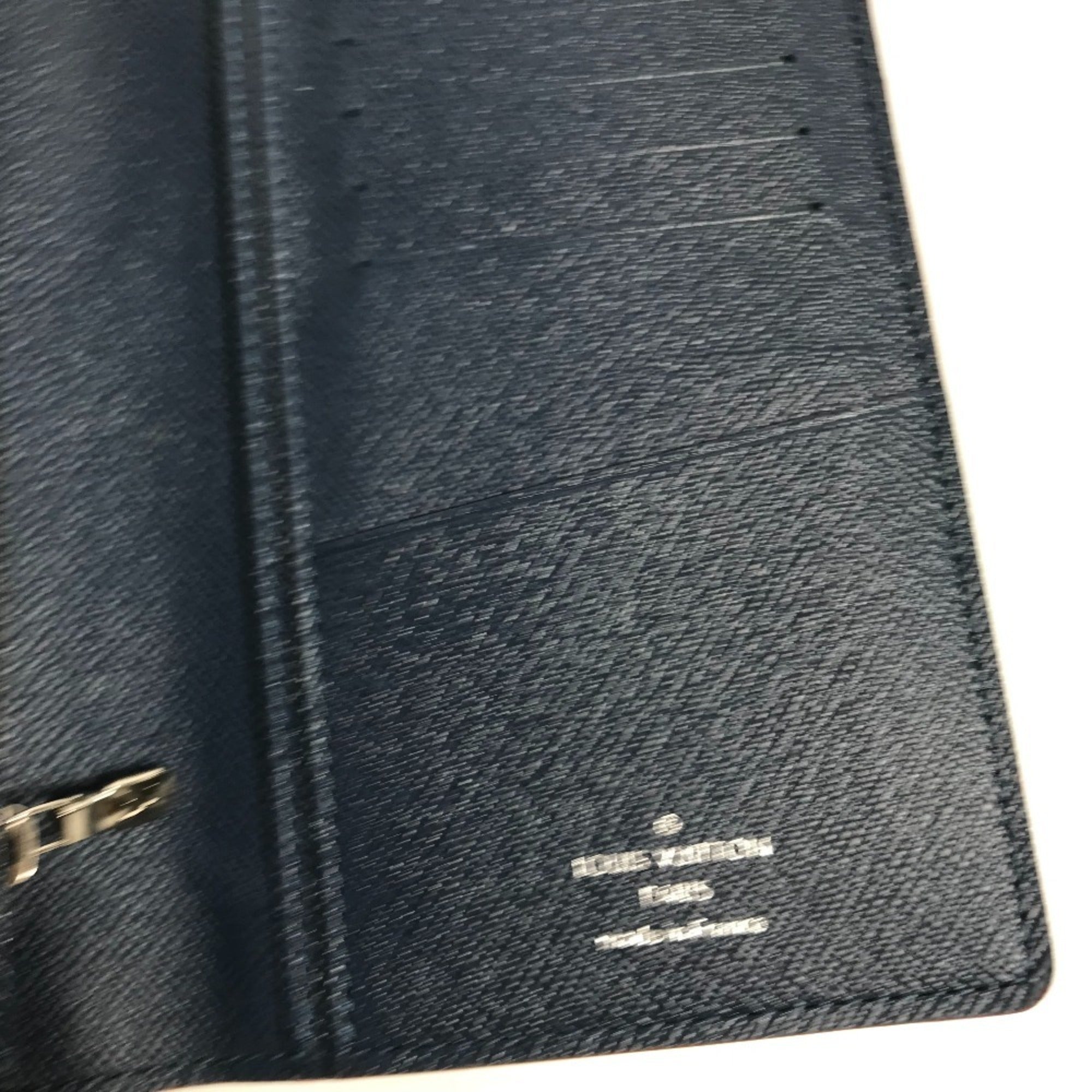Louis Vuitton Taiga Blue Ocean Taiga Leather Long Wallet (Bi-Fold) (Pre-Owned)