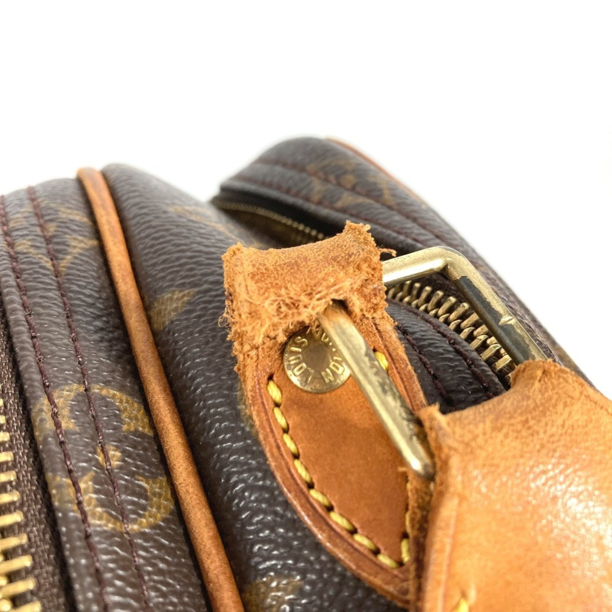 Louis Vuitton Brown Monogram Shoulder Bag (Pre-Owned)