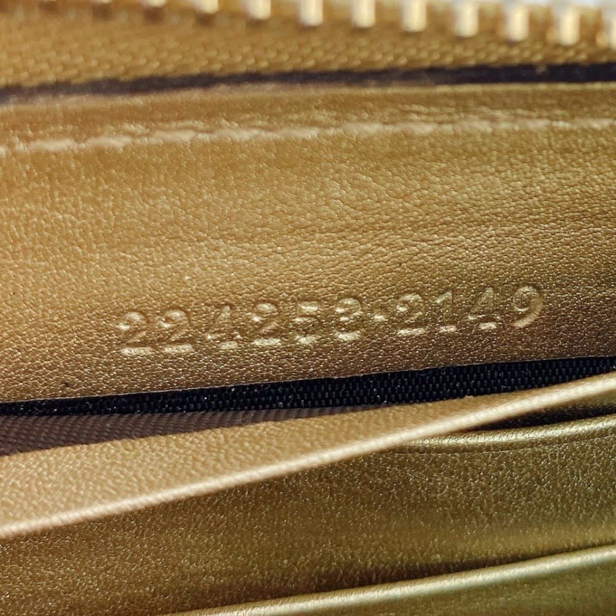 Gucci Gold Leather (Pre-Owned)