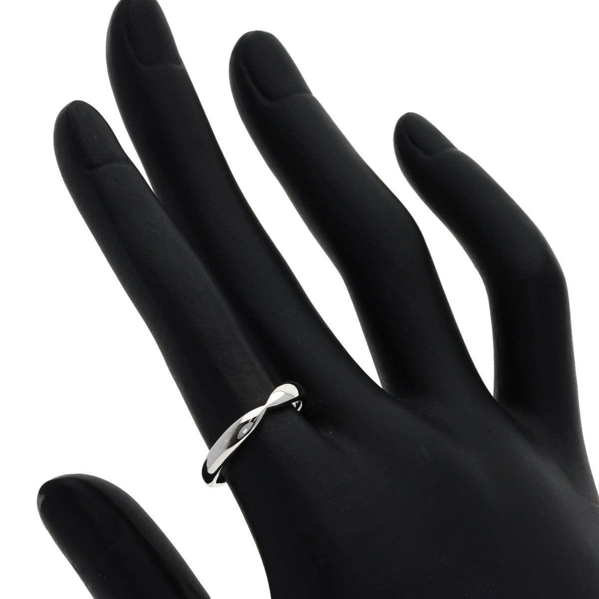 Tiffany Wedding Ring (Pre-Owned)