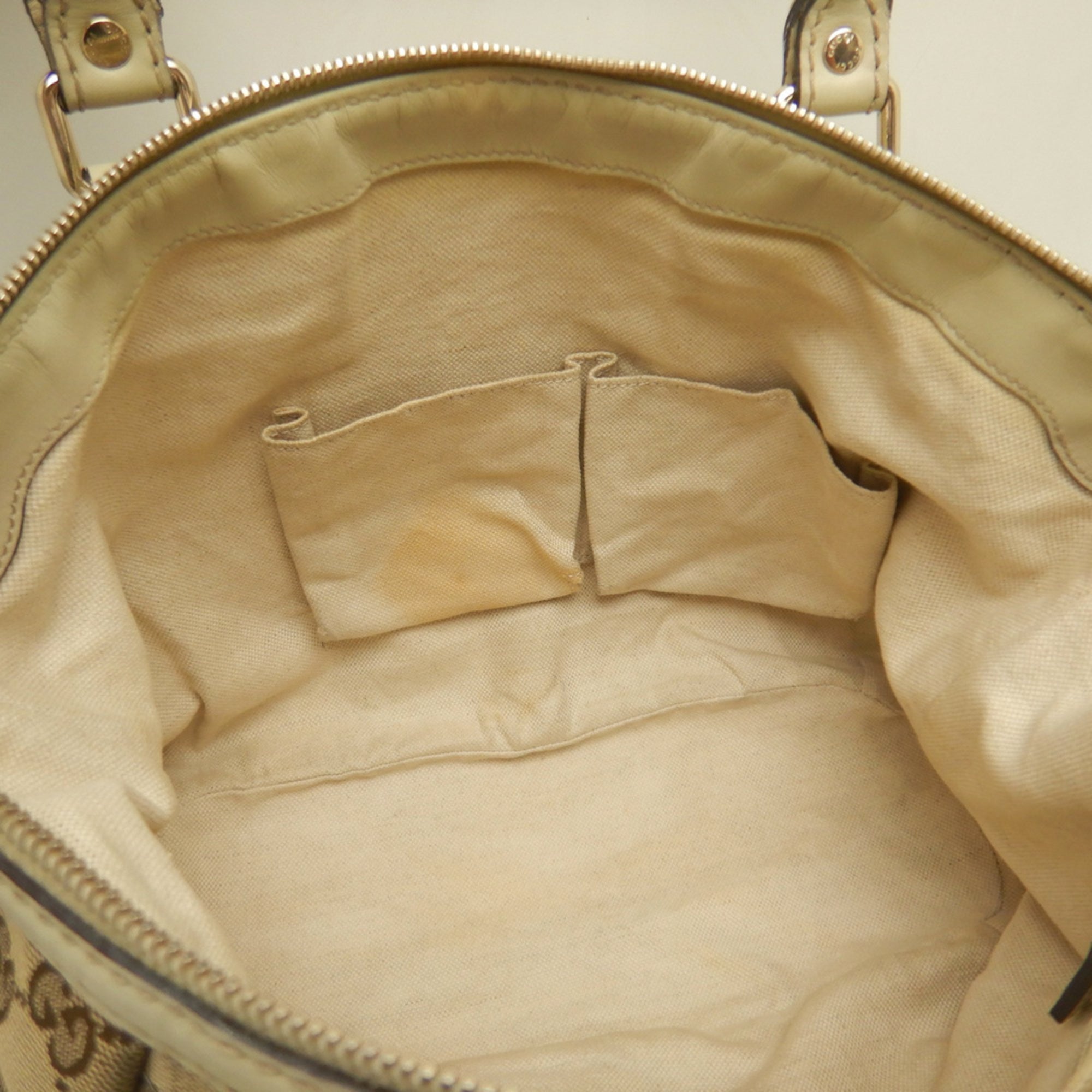 Gucci Beige Gg Canvas Leather Handbag (Pre-Owned)